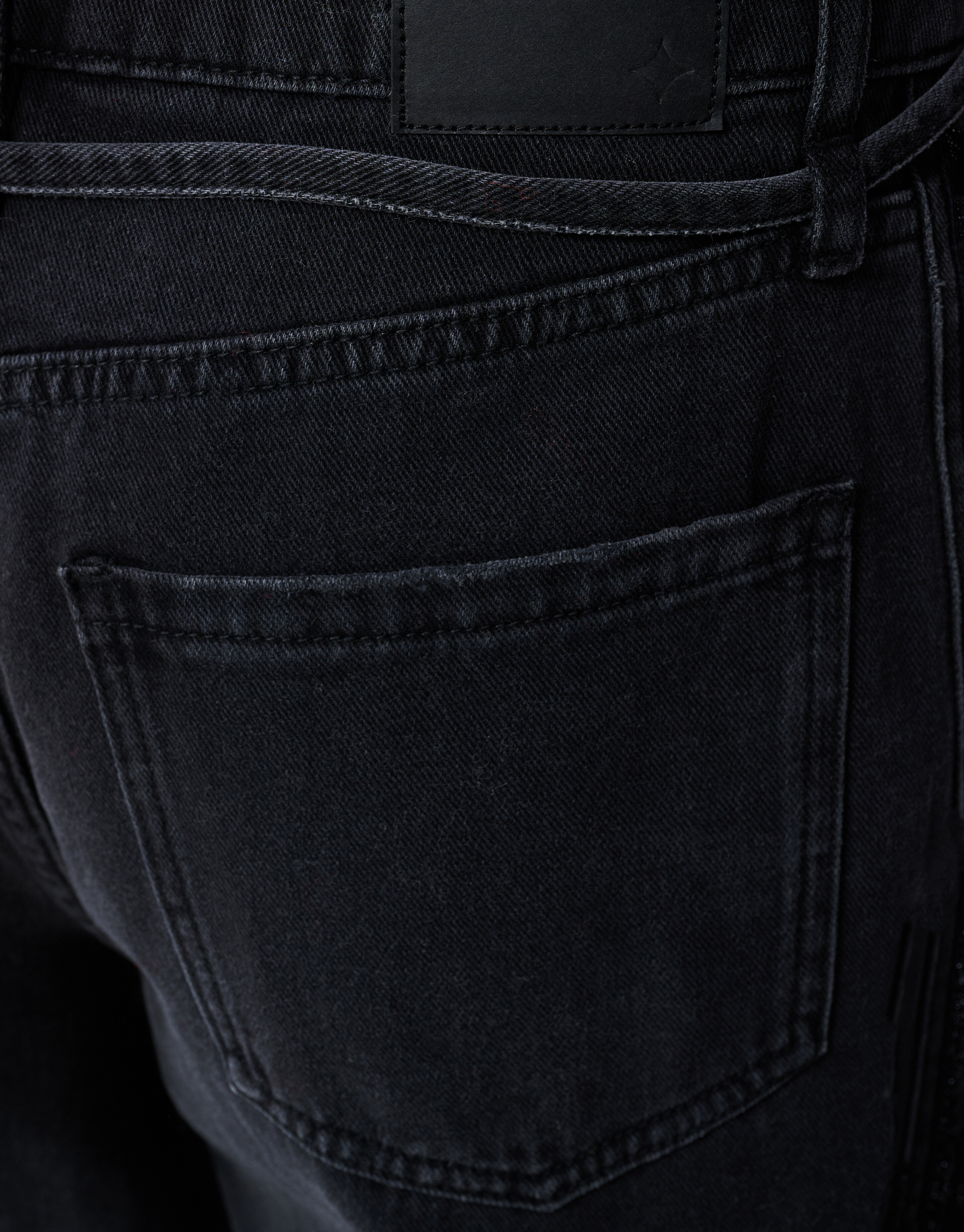 Tape Gerade Passform Denim Schwarz SHOEBY WOMEN