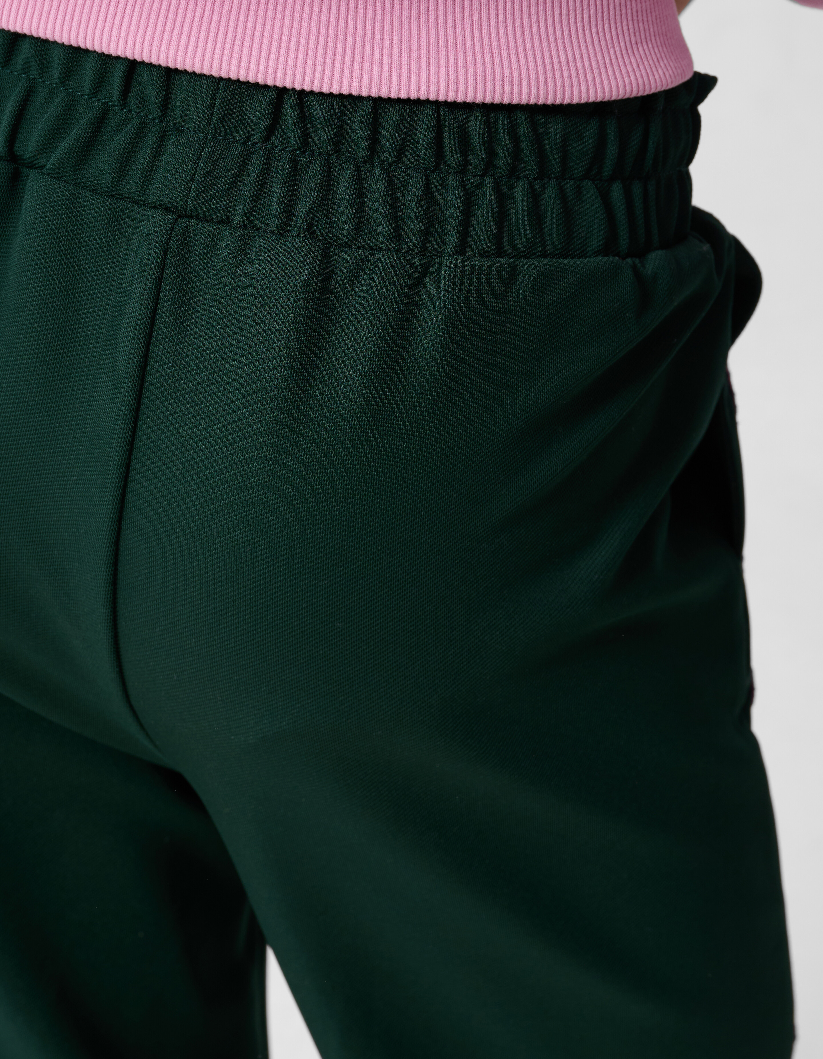 Sportliche Hose mit weitem Bein Dunkelgr&uuml;n SHOEBY GIRLS