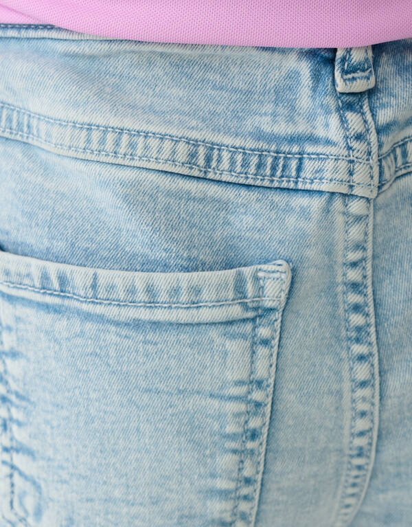 Pocket Straight Fit Jeans Blau SHOEBY GIRLS