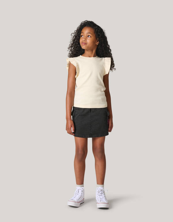 Ruffle Rib Top Off White SHOEBY GIRLS