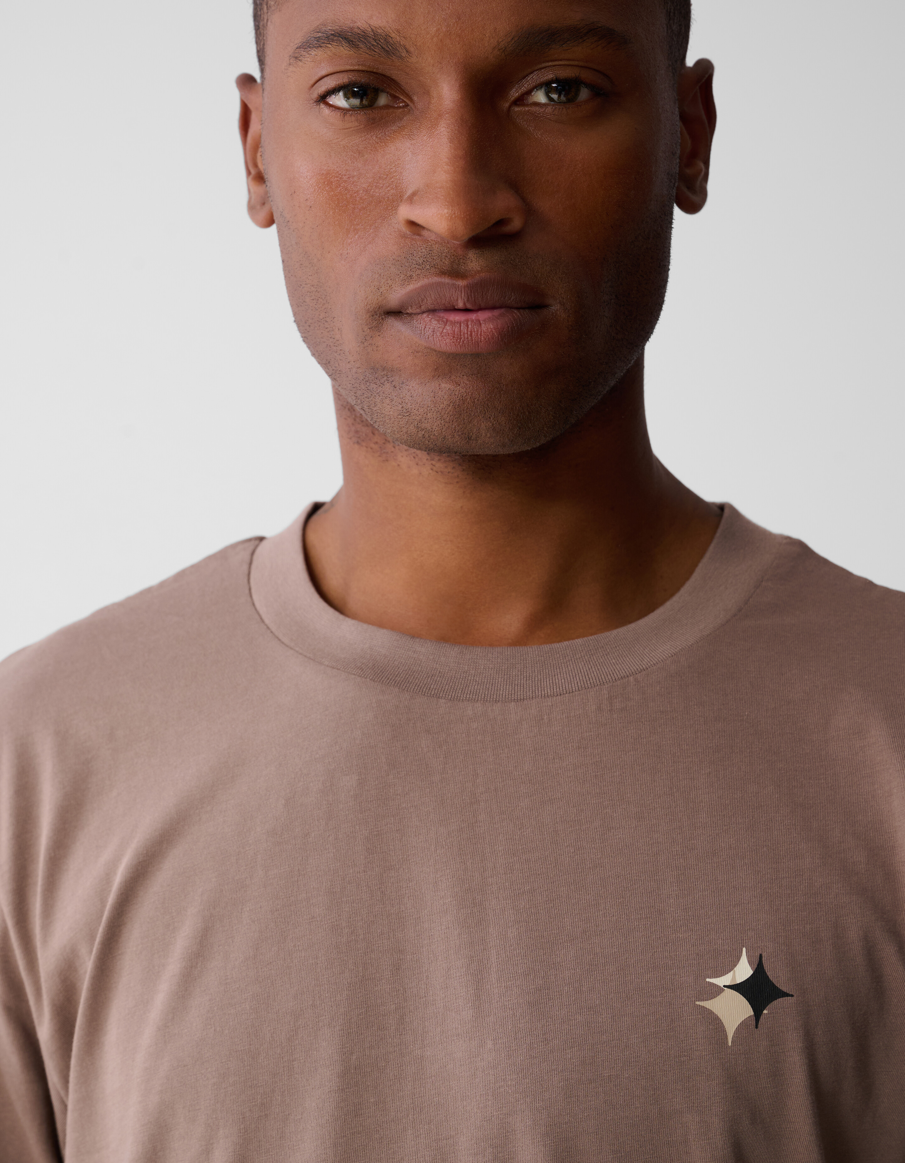 Triple Sparkle Artwork T-Shirt Hellbraun SHOEBY MEN