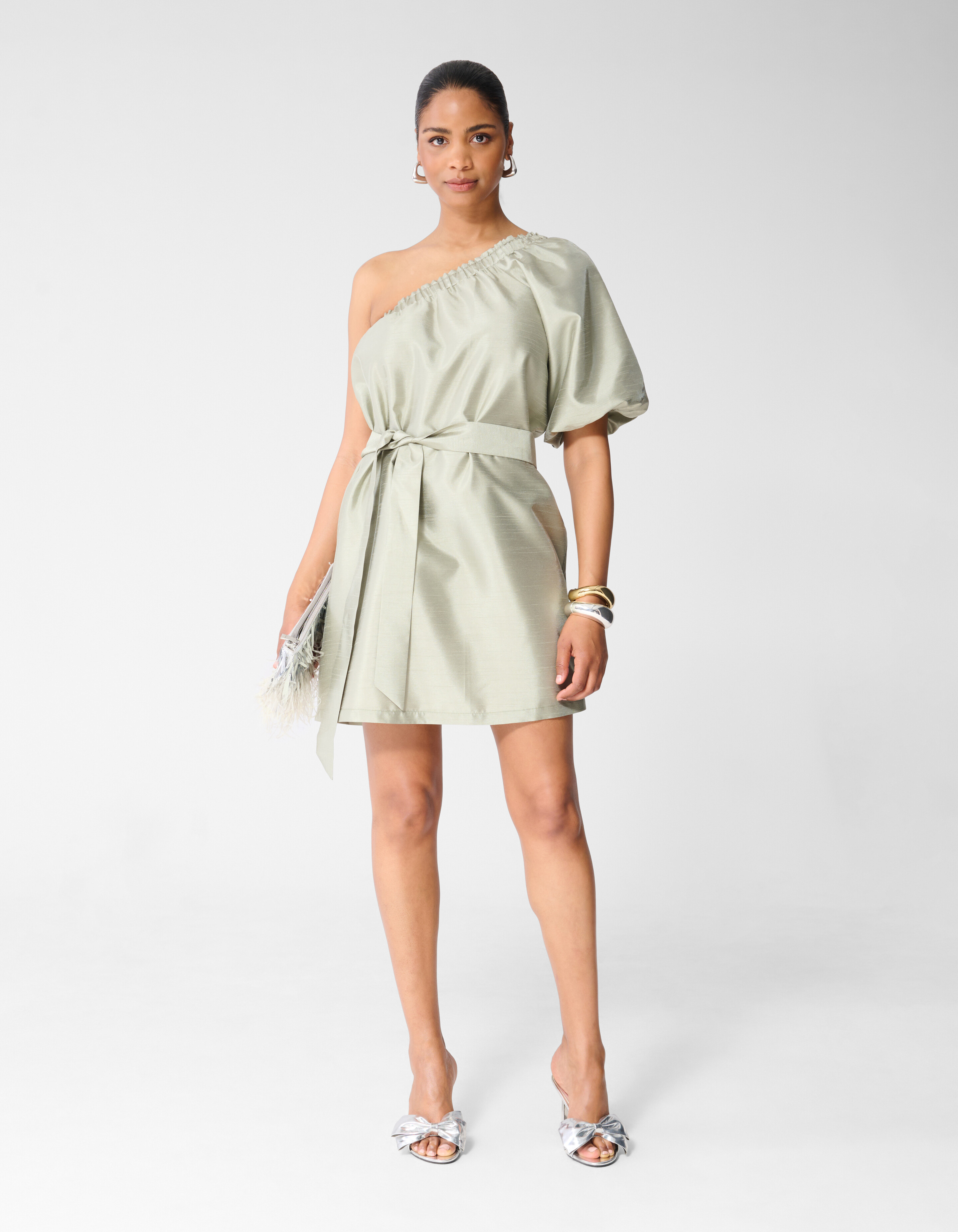 Gl&auml;nzendes One-Shoulder-Mini-Kleid Hellgr&uuml;n SHOEBY WOMEN