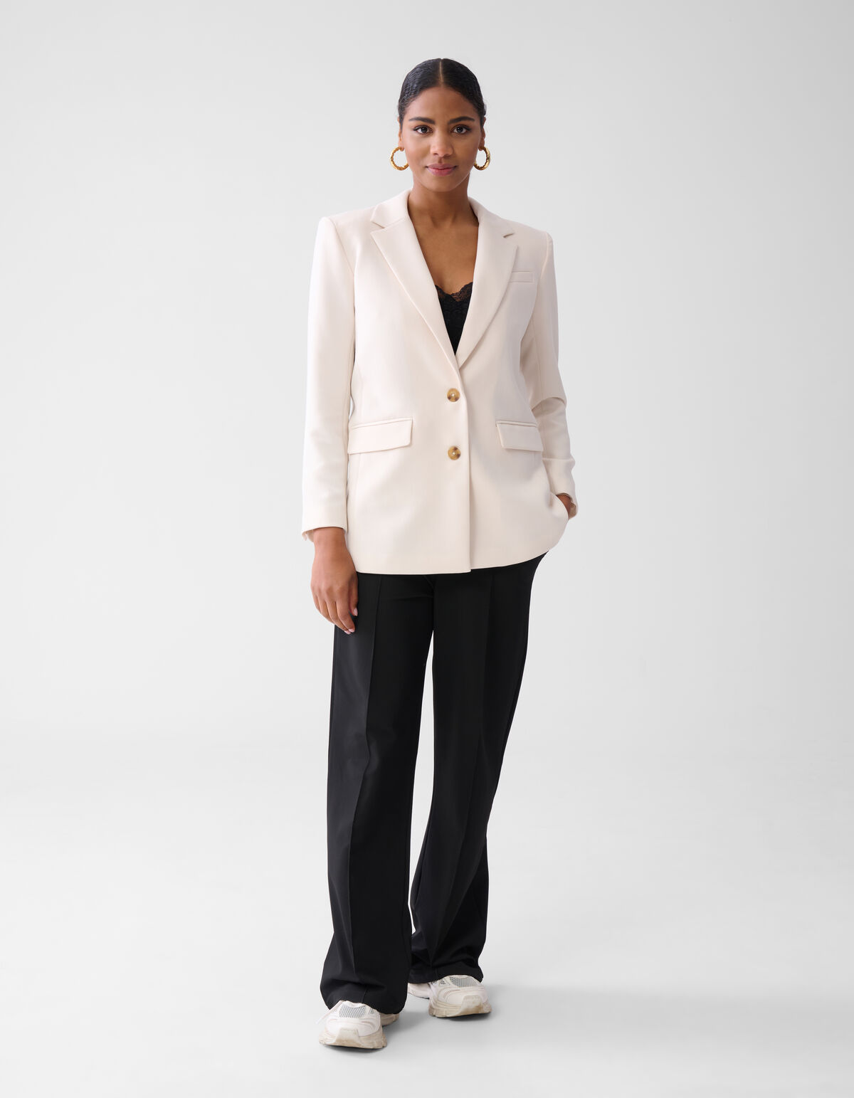 &Uuml;bergro&szlig;er Blazer Off White SHOEBY WOMEN