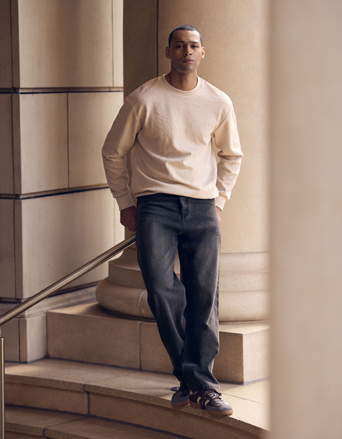 Baggy Fit Jeans Dunkelgrau L33 SHOEBY MEN