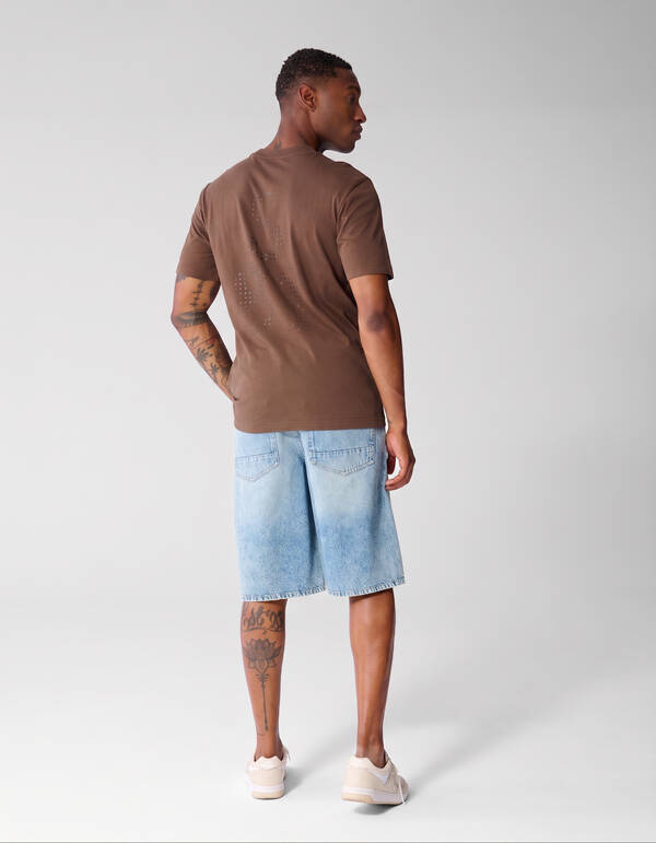 T-Shirt mit gepunktetem Kunstwerk Dunkelbraun SHOEBY MEN