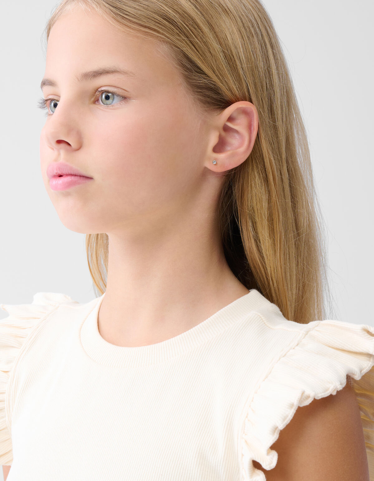 Ruffle Rib Top Off White SHOEBY GIRLS