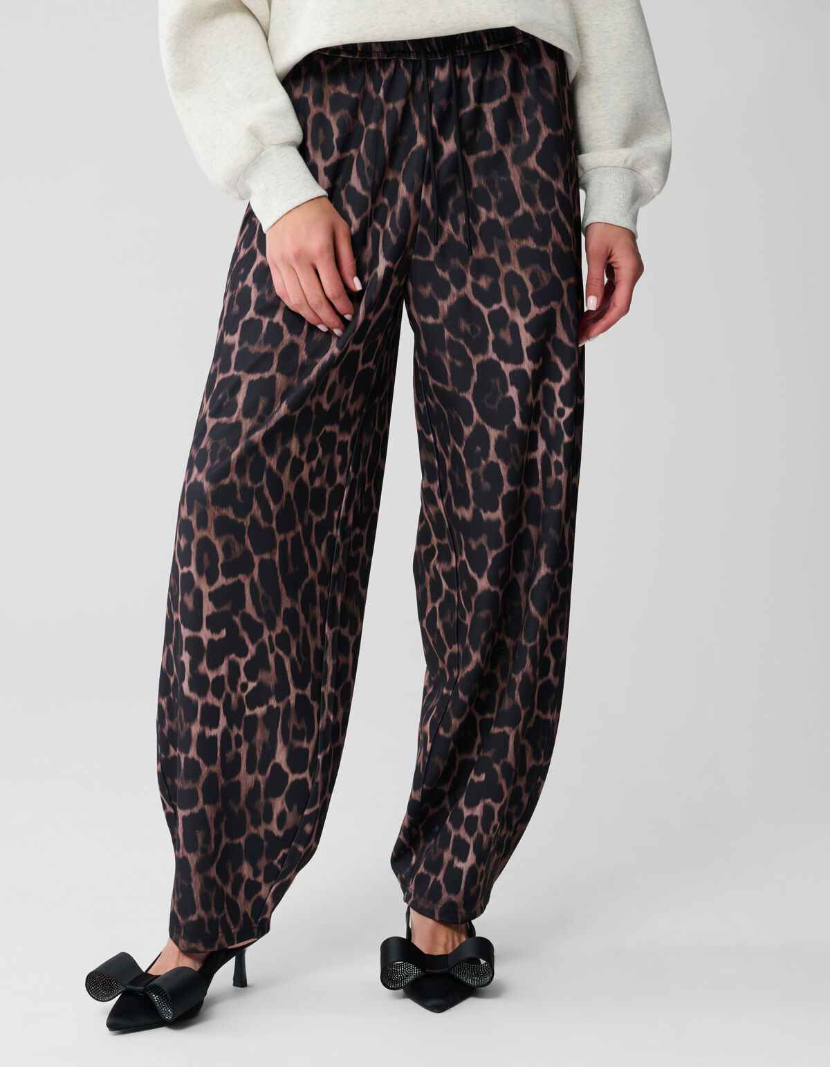 Jaguar Barrel Fit Hose Braun SHOEBY WOMEN