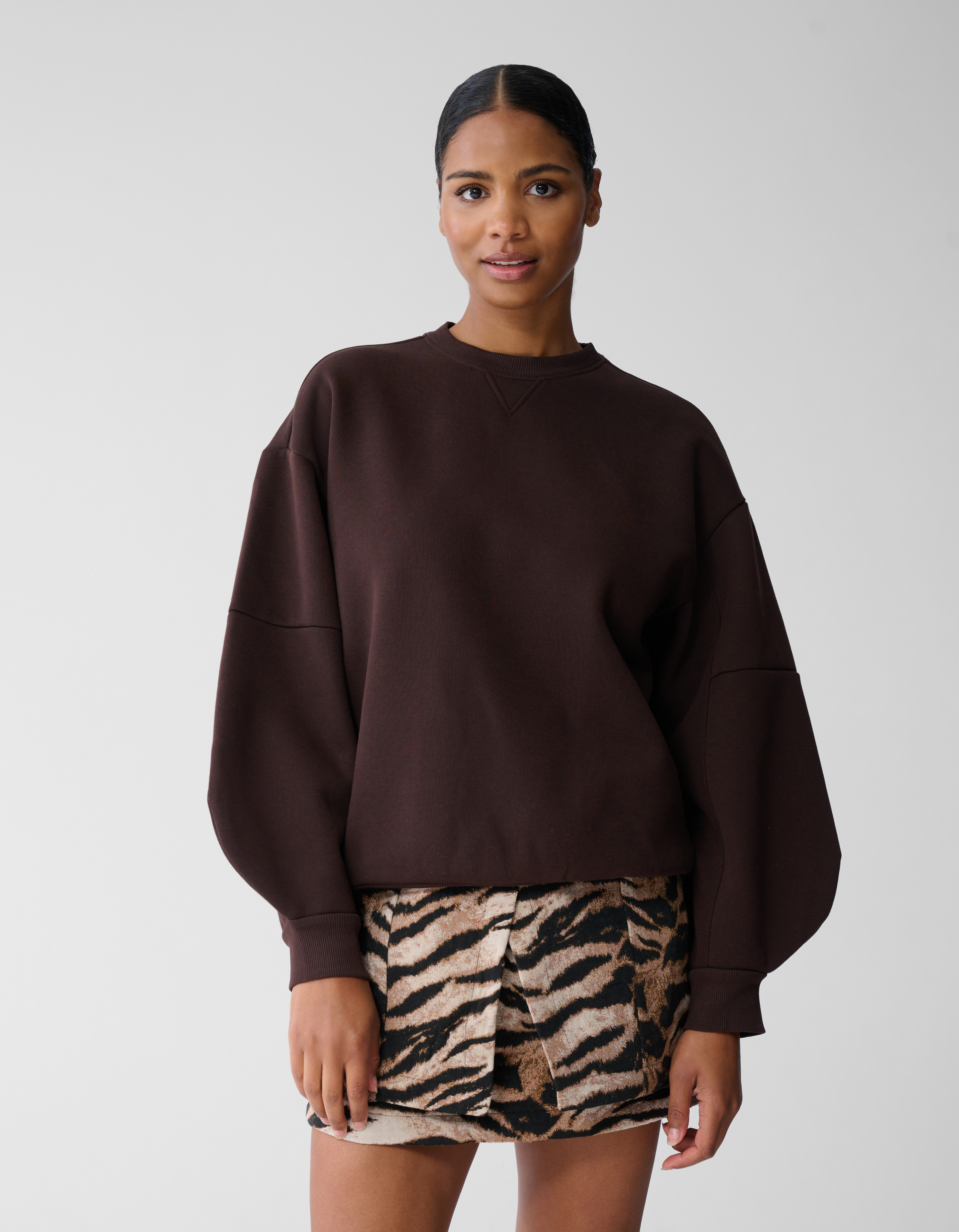 Pullover mit großen Ärmeln Dunkelbraun SHOEBY WOMEN