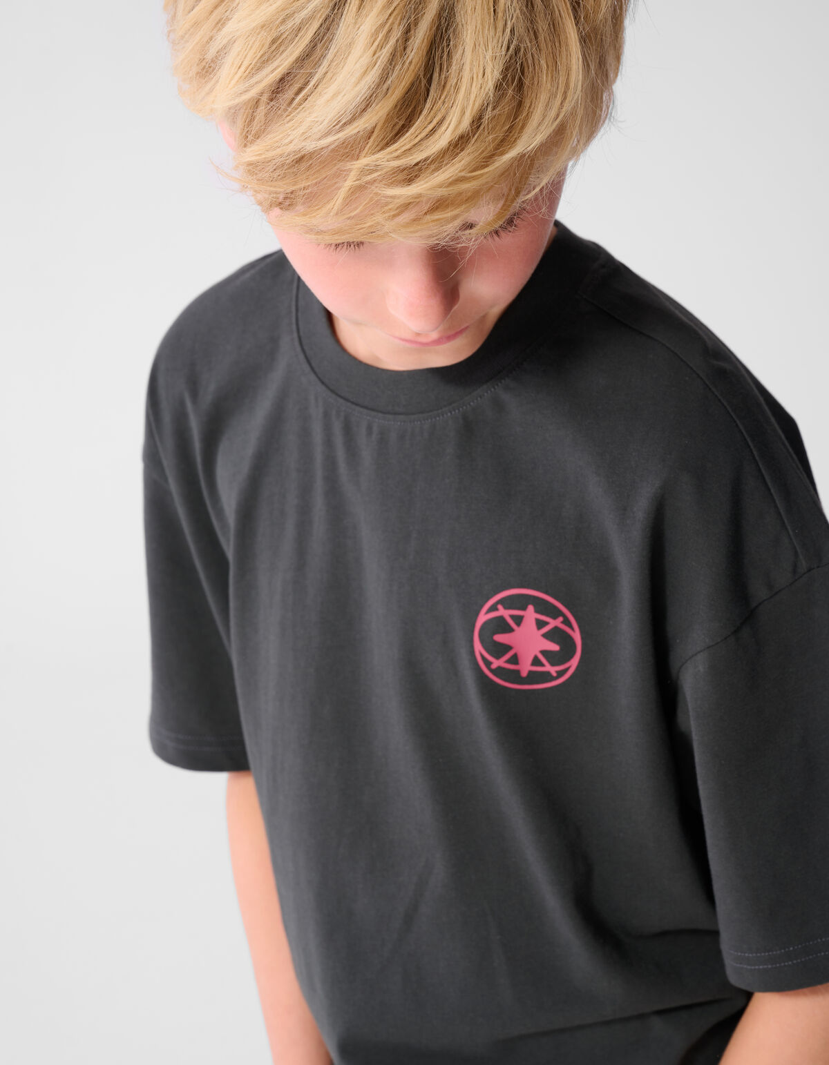 London-Kunstwerk-T-Shirt Dunkelgrau SHOEBY BOYS