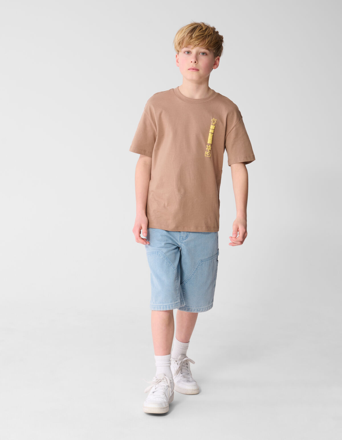 Holiday Artwork T-Shirt Hellbraun SHOEBY BOYS