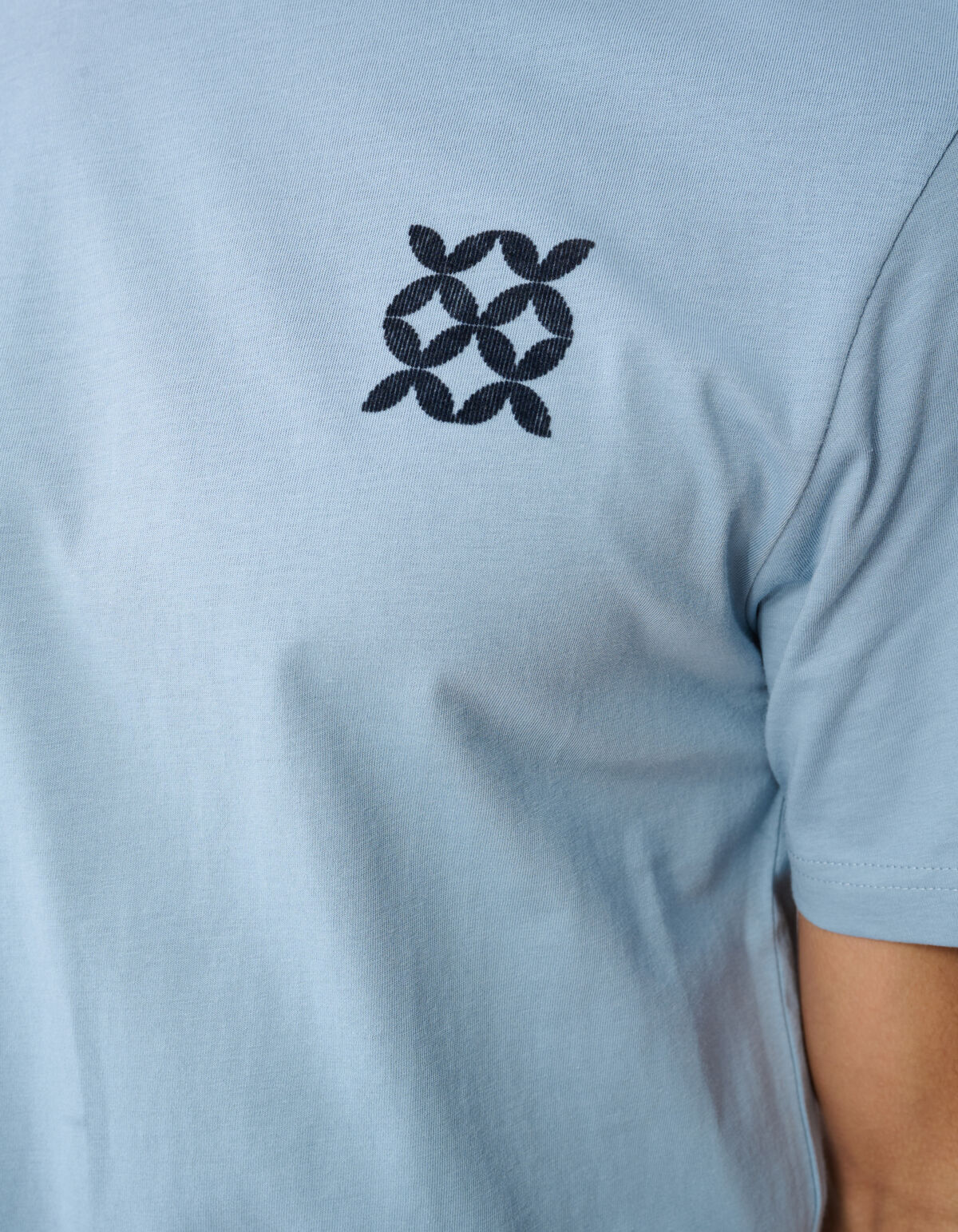 Gestreiftes Logo-Kunst T-Shirt Hellblau SHOEBY MEN