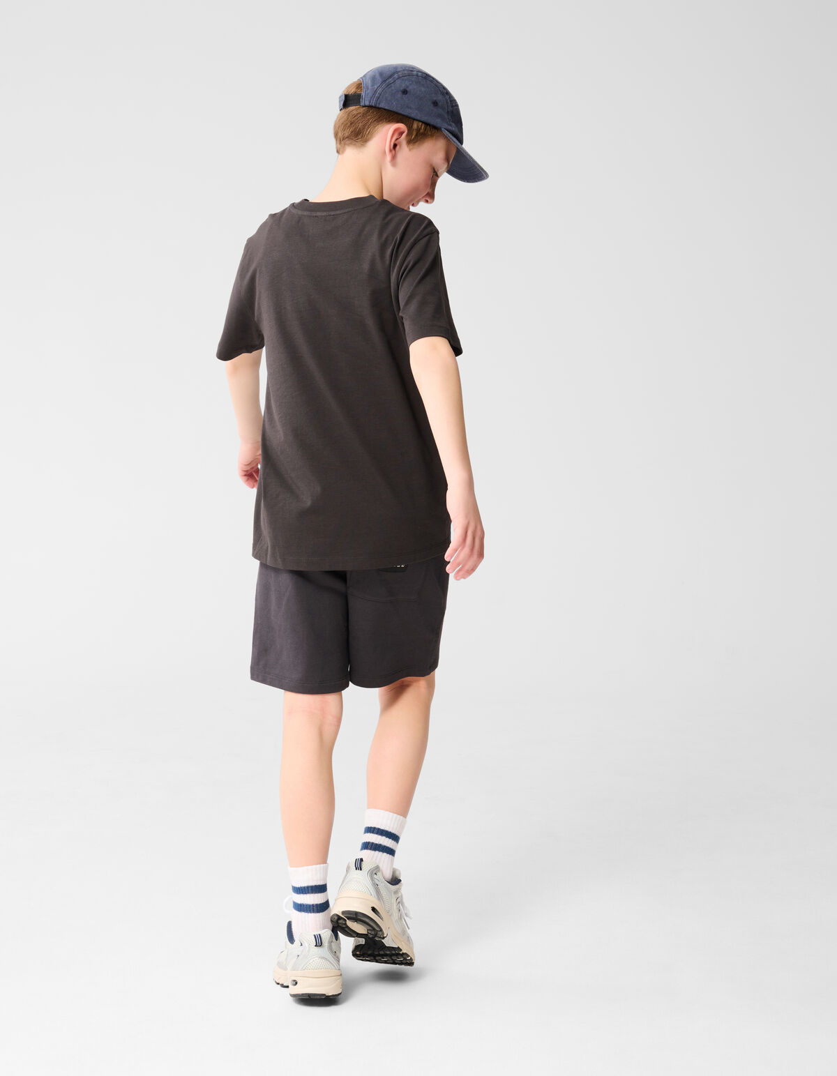 Holiday Artwork T-shirt Dunkelgrau SHOEBY BOYS