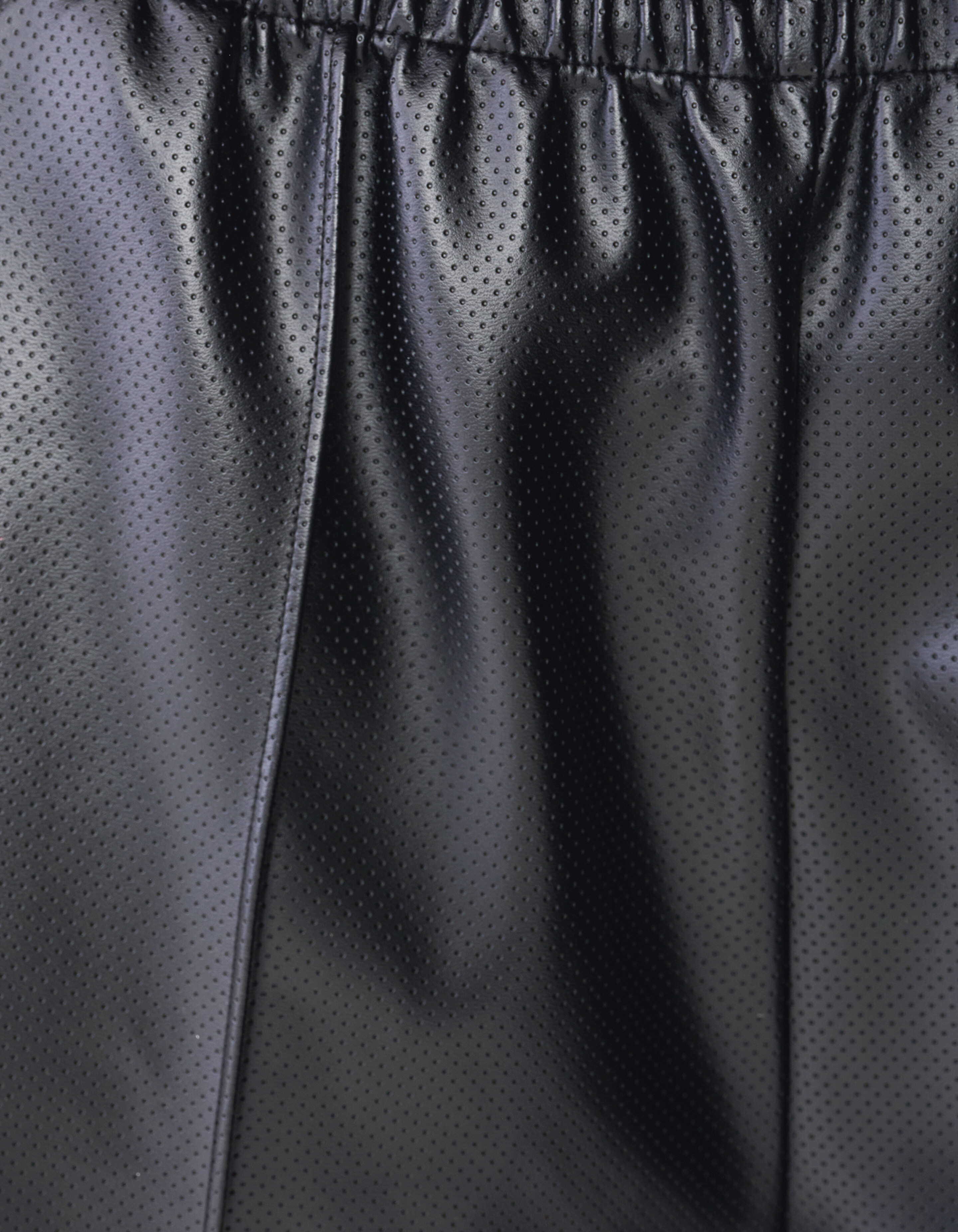 Relaxed Fit Vegane Leder Shorts Schwarz SHOEBY WOMEN