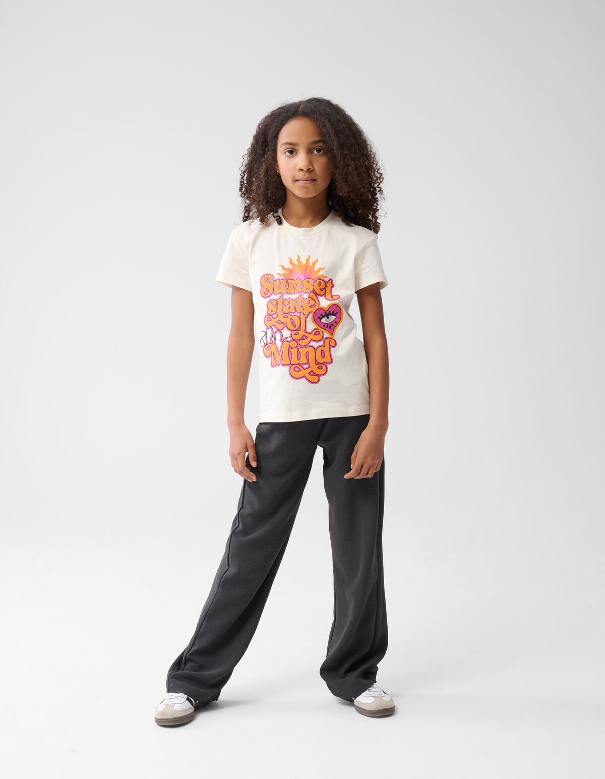 Glitter Artwork T-shirt Off White SHOEBY GIRLS
