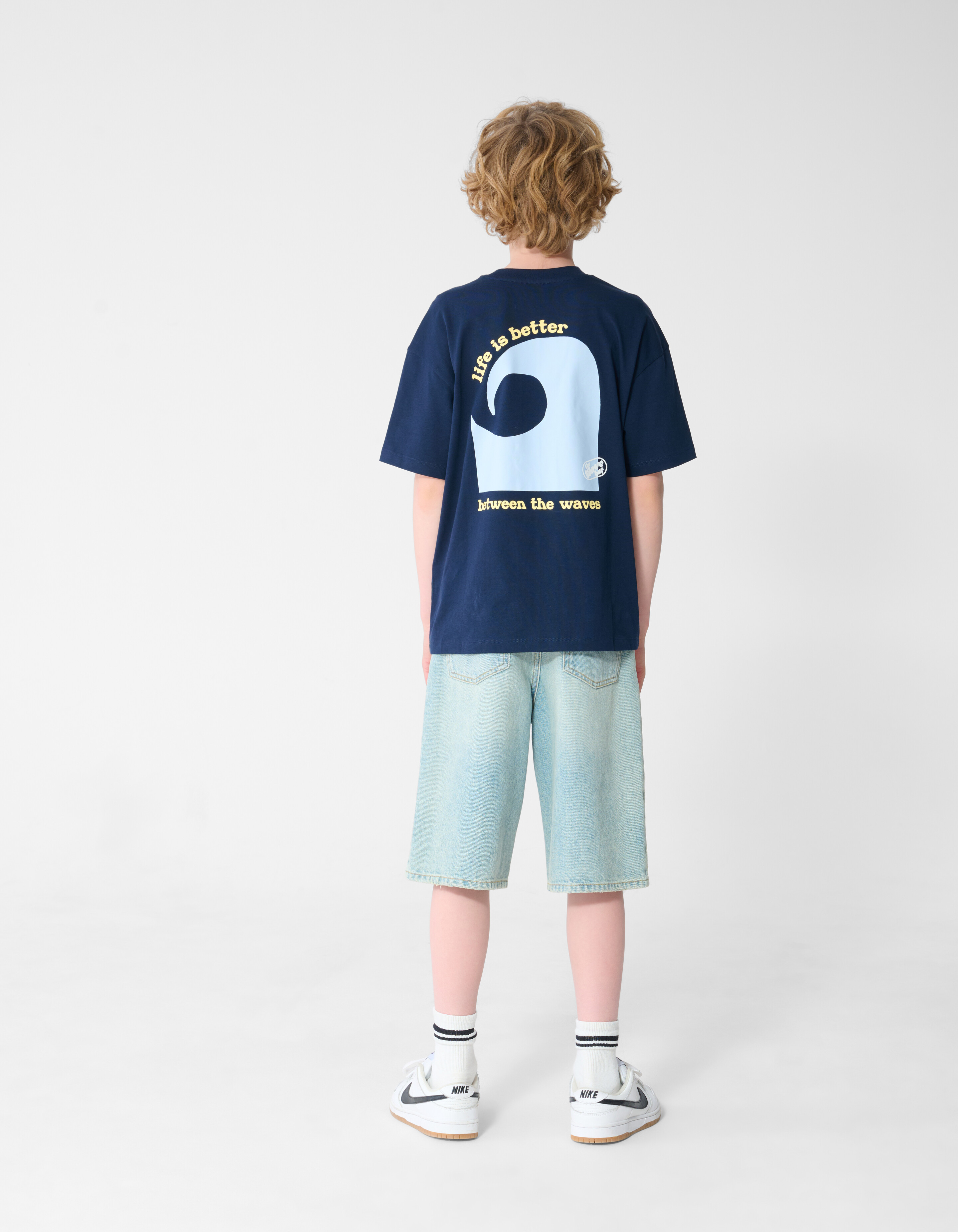 Oversized Waves Artwork T-Shirt Dunkelblau SHOEBY BOYS
