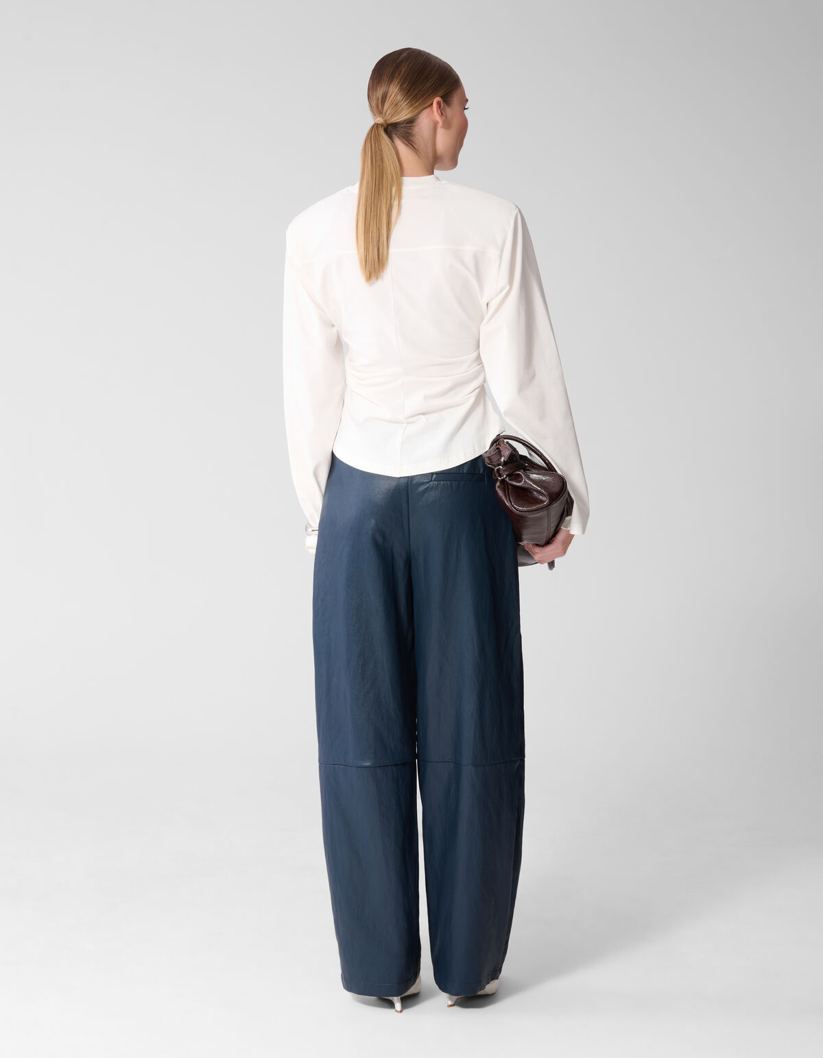 Vegane Leder Barrel Fit Hose Dunkelblau SHOEBY WOMEN
