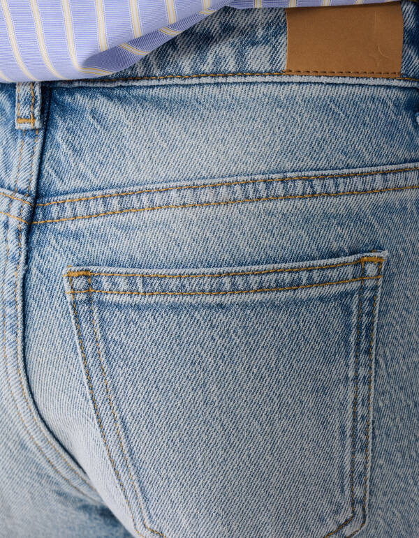 Jeans in lockerer Passform Hellblau SHOEBY GIRLS