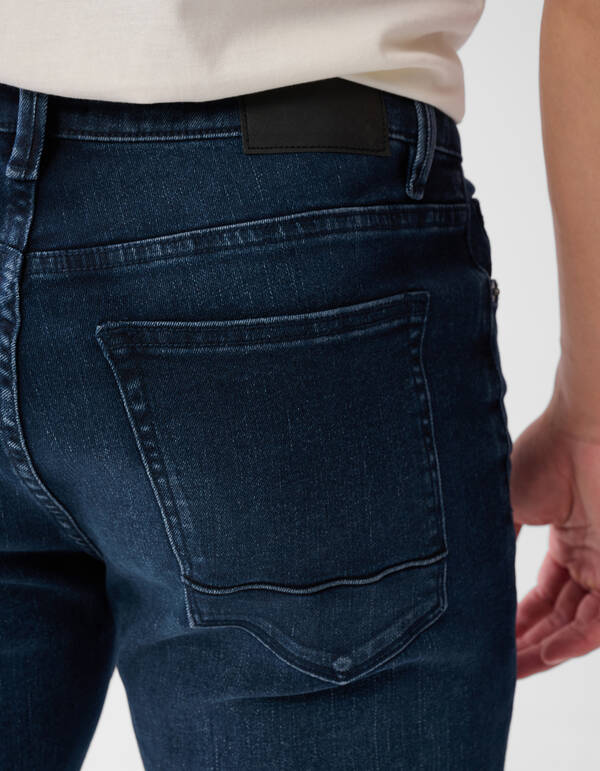 Straight Fit Jeans Blau/Schwarz L34 SHOEBY MEN