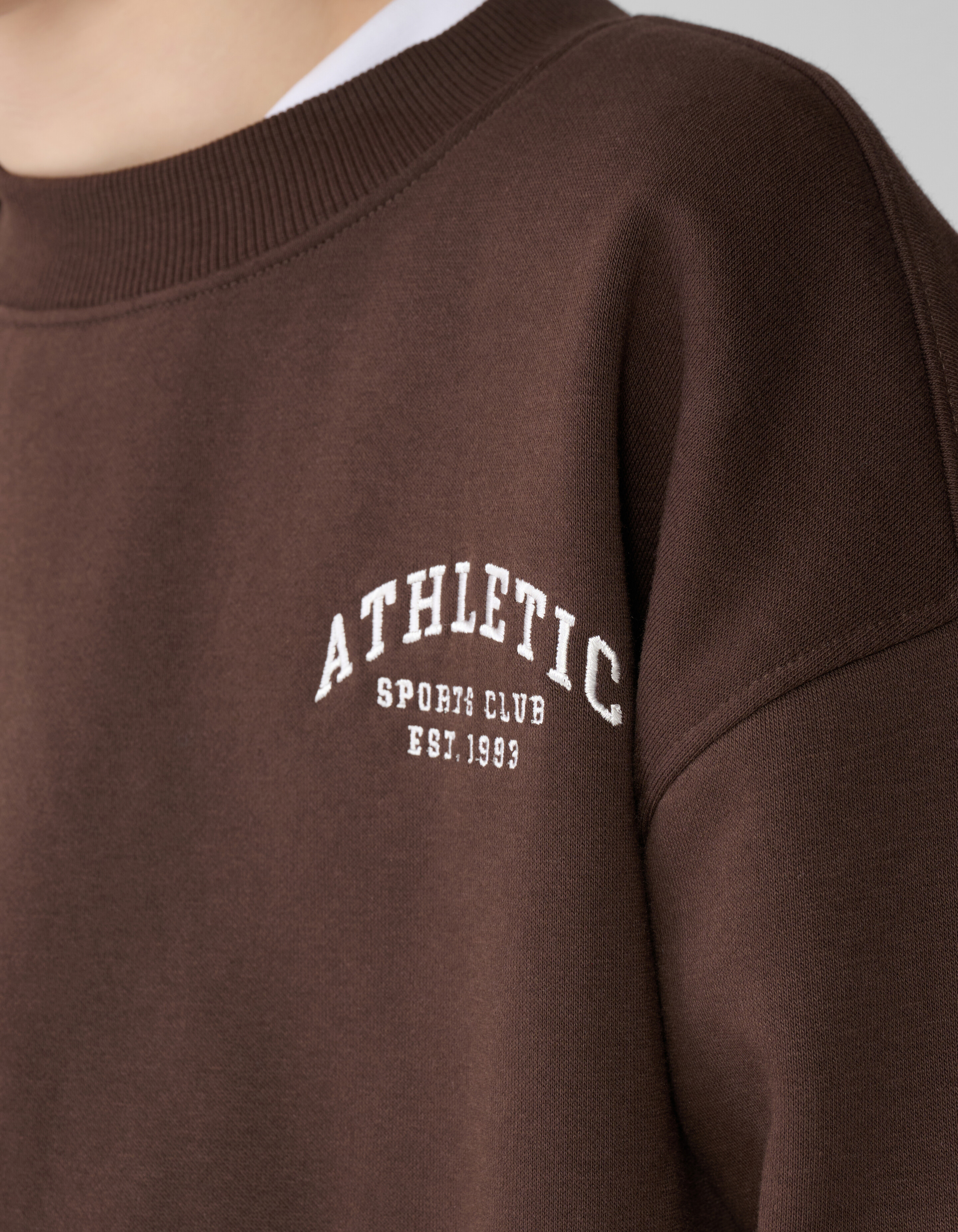 Athletic Artwork Sweatshirt Dunkelbraun SHOEBY BOYS