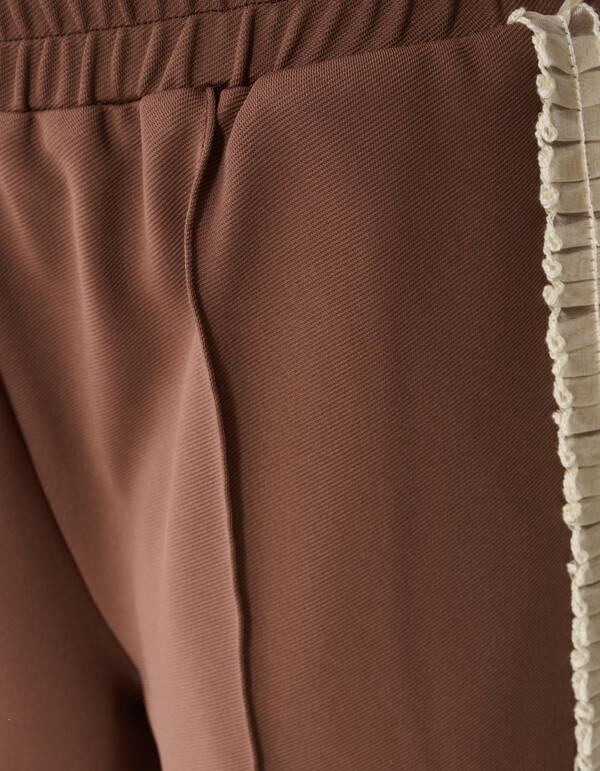 Ruffle Tape Wide Leg Fit Broek Bruin SHOEBY GIRLS