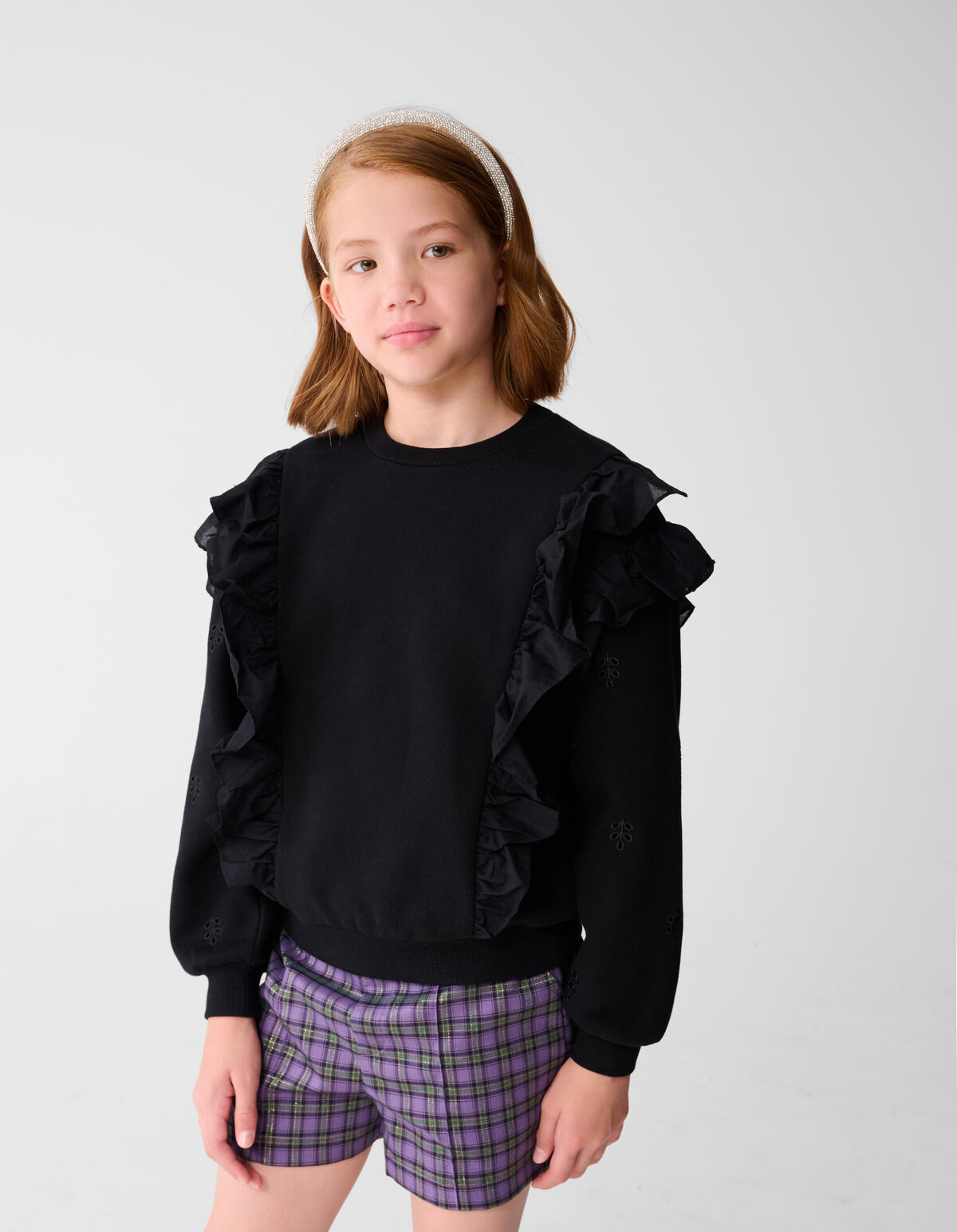 Pullover mit R&uuml;schenstickerei Schwarz SHOEBY GIRLS