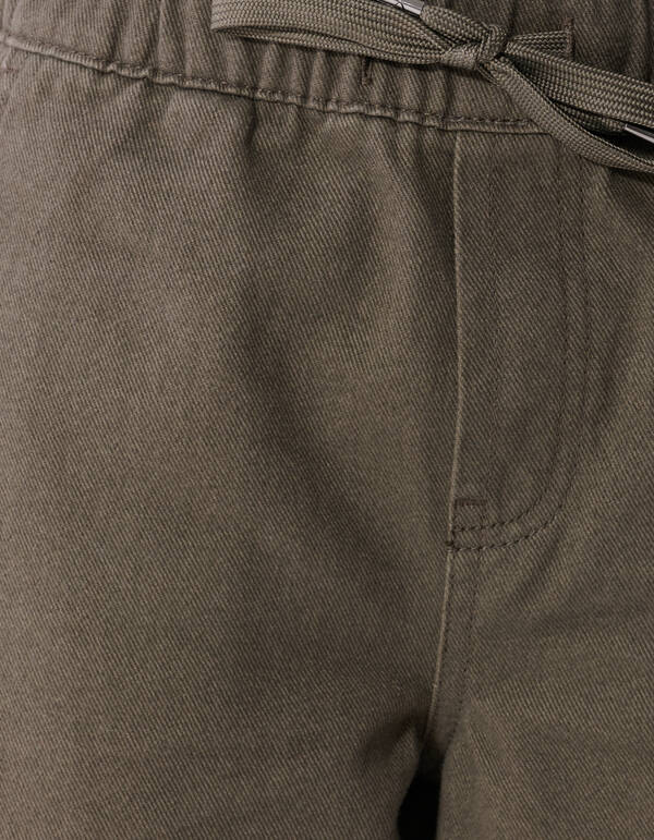 Twill Barrel Fit Hose Dunkelgr&uuml;n SHOEBY BOYS