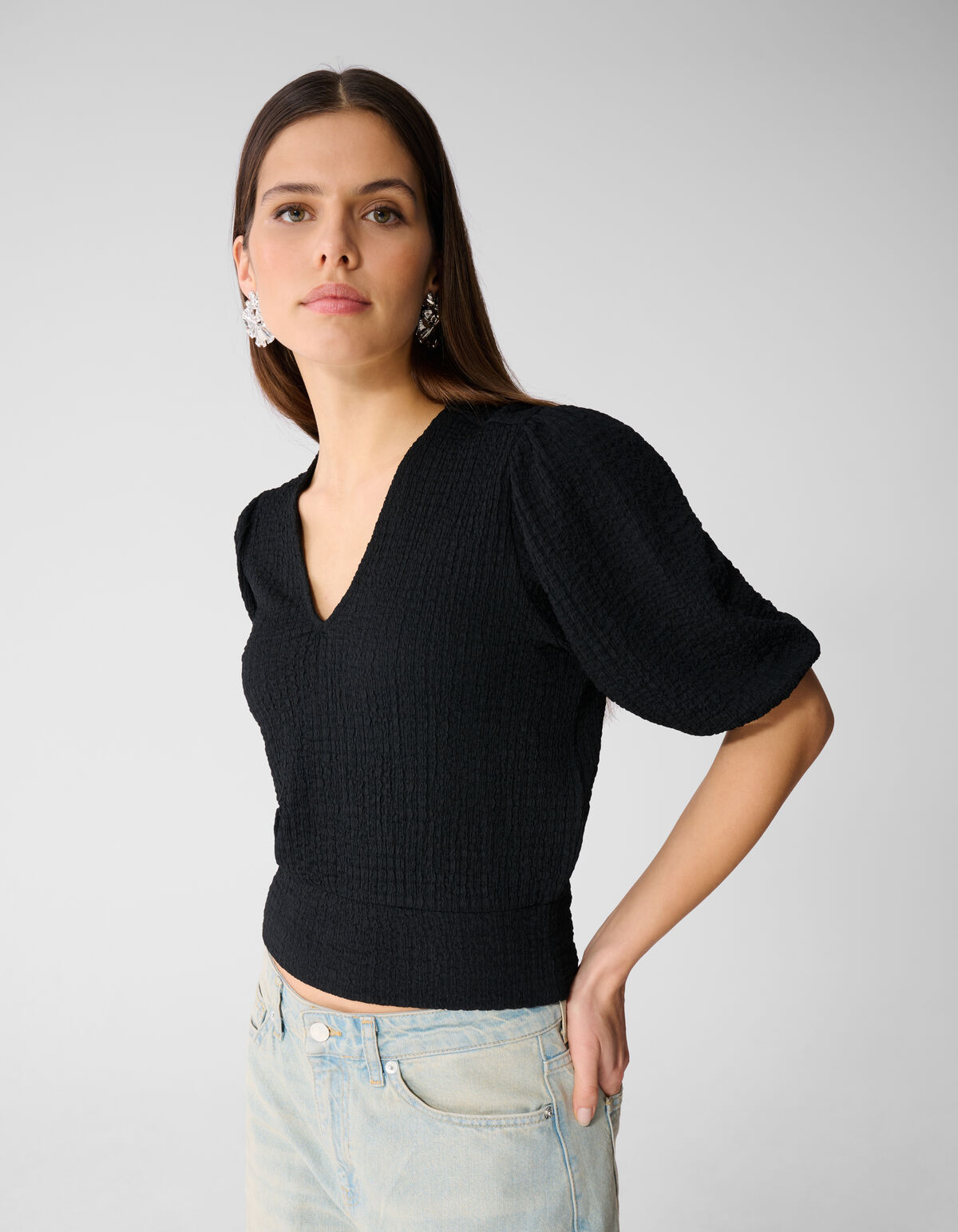 Ger&uuml;schtes V-Ausschnitt Top Schwarz SHOEBY WOMEN