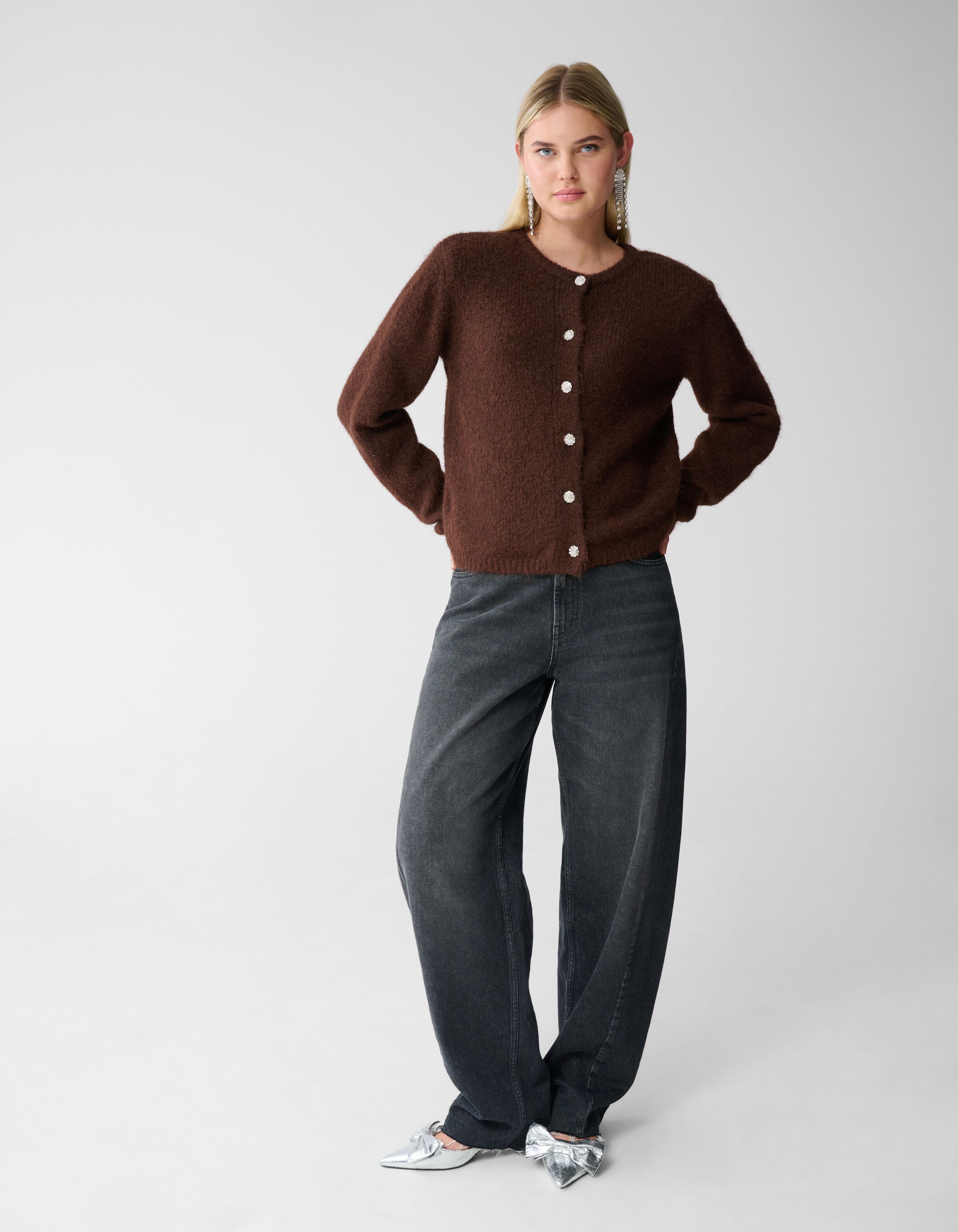 Zweibr&uuml;stige Strickweste Braun SHOEBY WOMEN