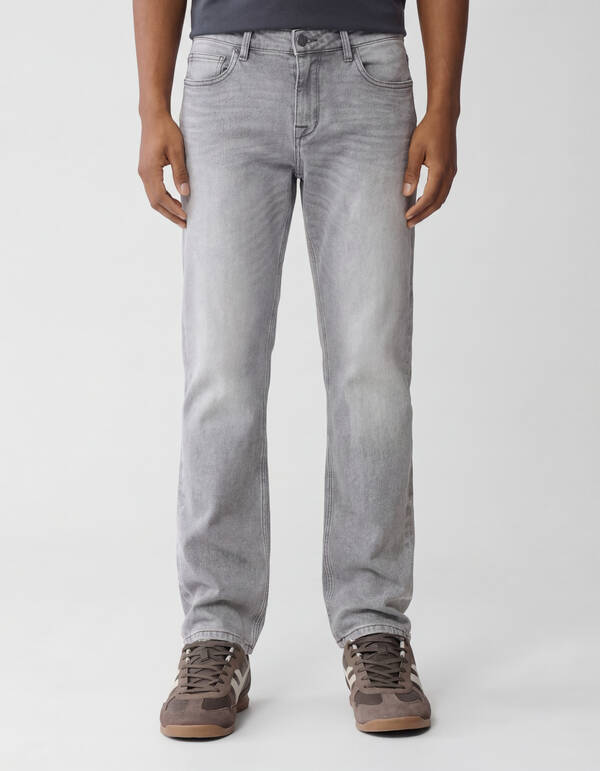 Straight Fit Jeans Grau L34 SHOEBY MEN