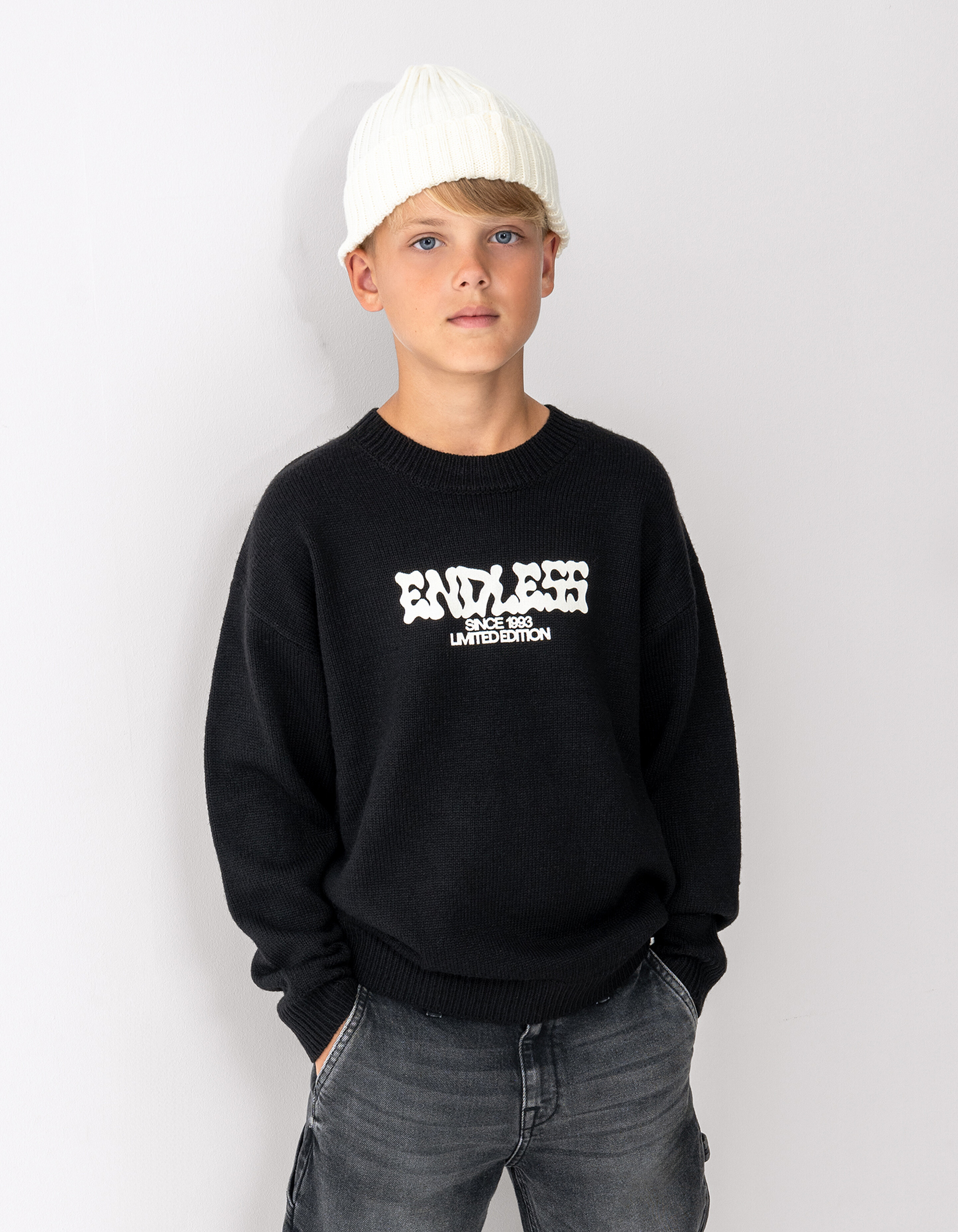 Endless Gebriede Pullover Schwarz SHOEBY BOYS