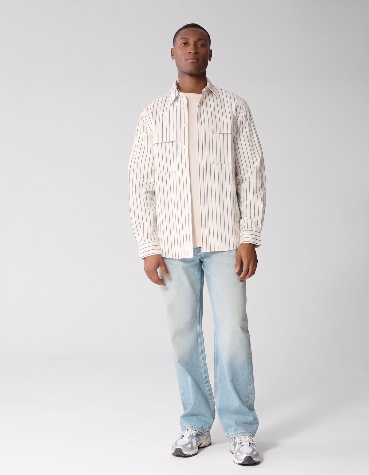 Seersucker-Nadelstreifen-Overshirt Off-White SHOEBY MEN