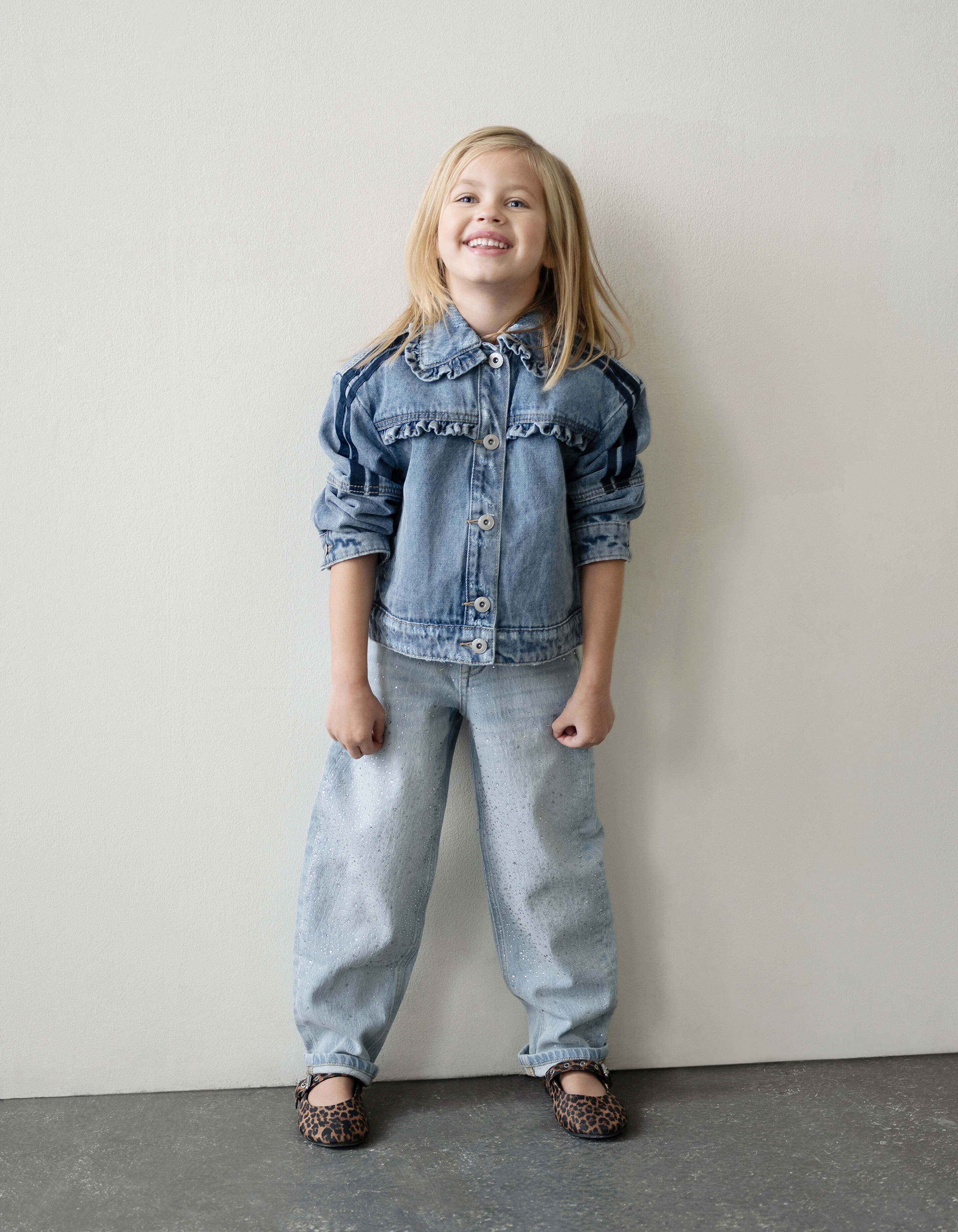 Strass Barrel Fit Jeans Bleached SHOEBY GIRLS