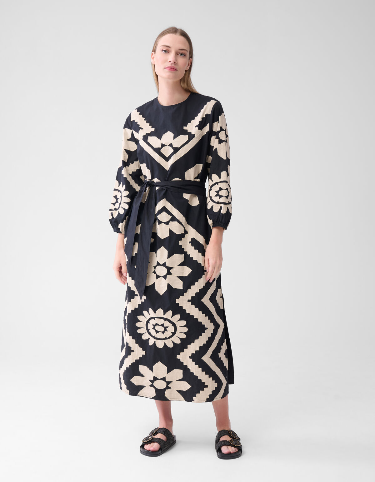 Patch Embroidery Kleid Schwarz BY Lonneke SHOEBY WOMEN