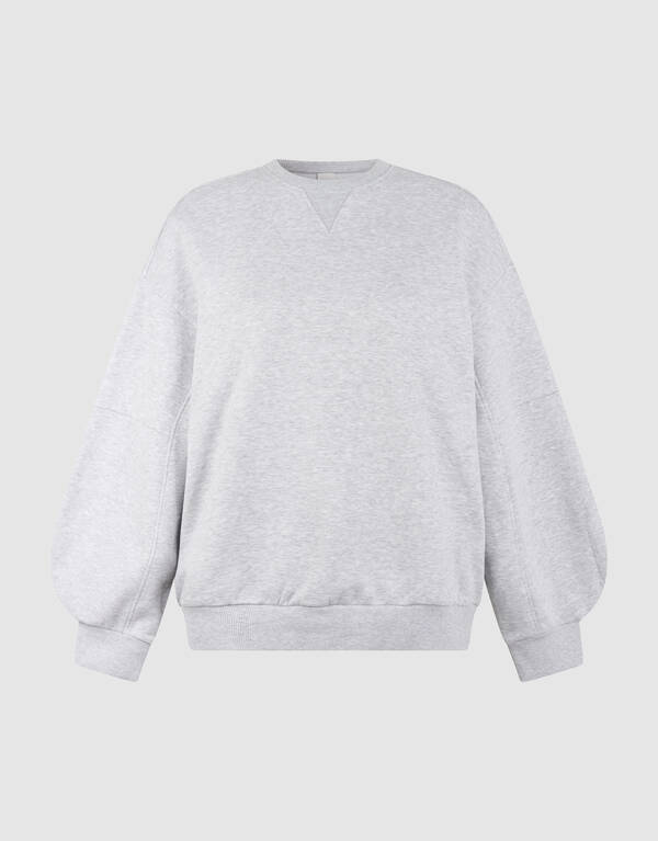 &Uuml;bergro&szlig;er Pullover mit gro&szlig;en &Auml;rmeln Hellgrau SHOEBY WOMEN