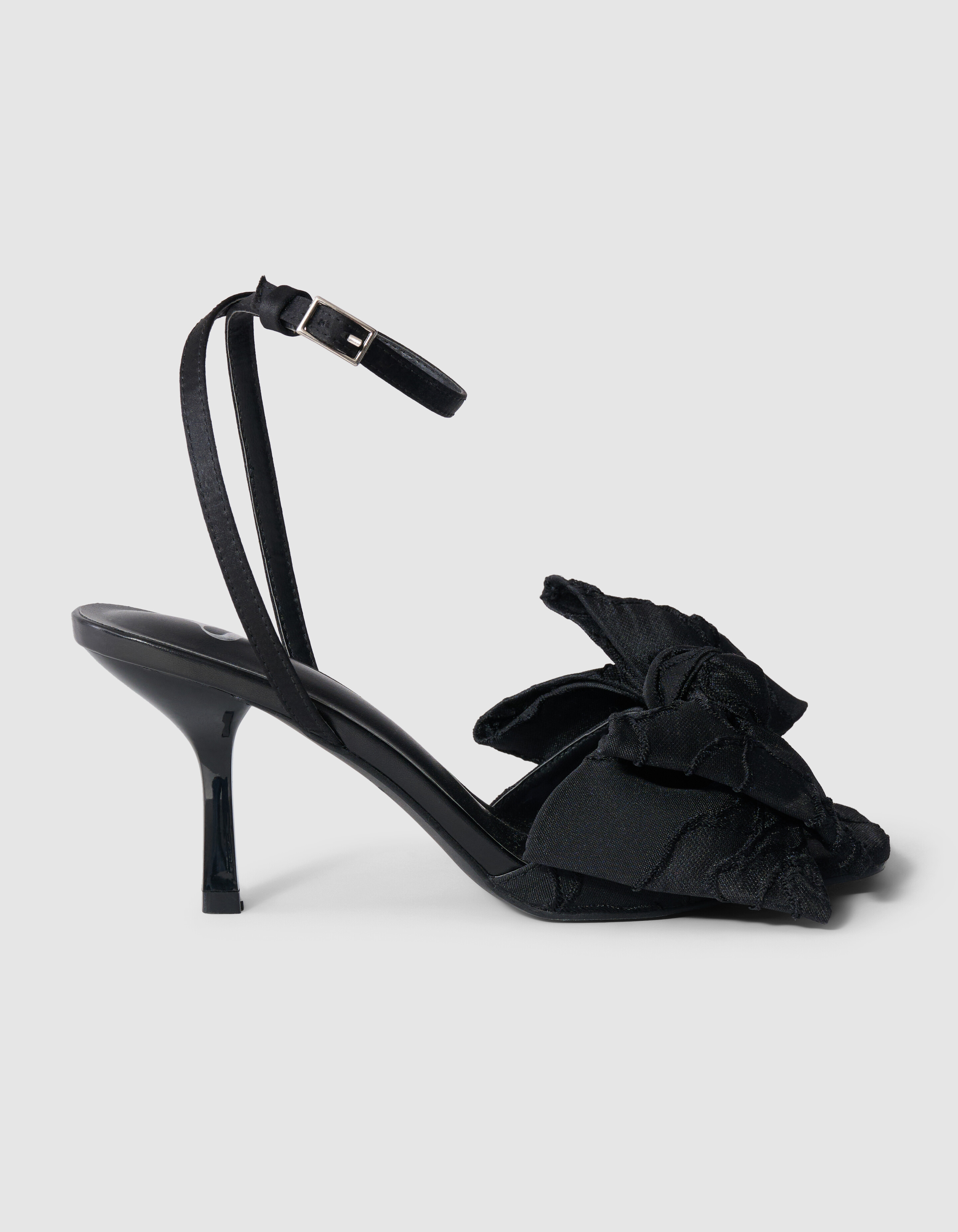 Jacquard Bow Heels Schwarz SHOEBY SHOES