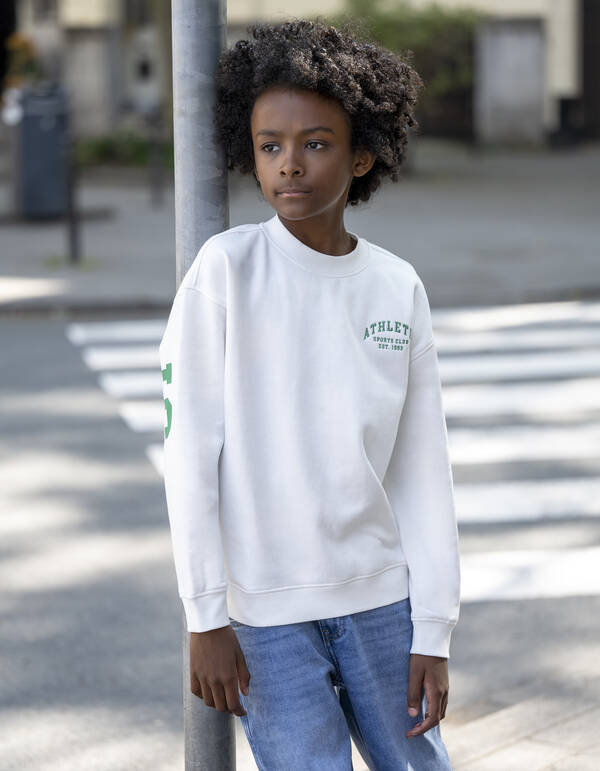 Athletic Artwork Pullover Off White SHOEBY BOYS