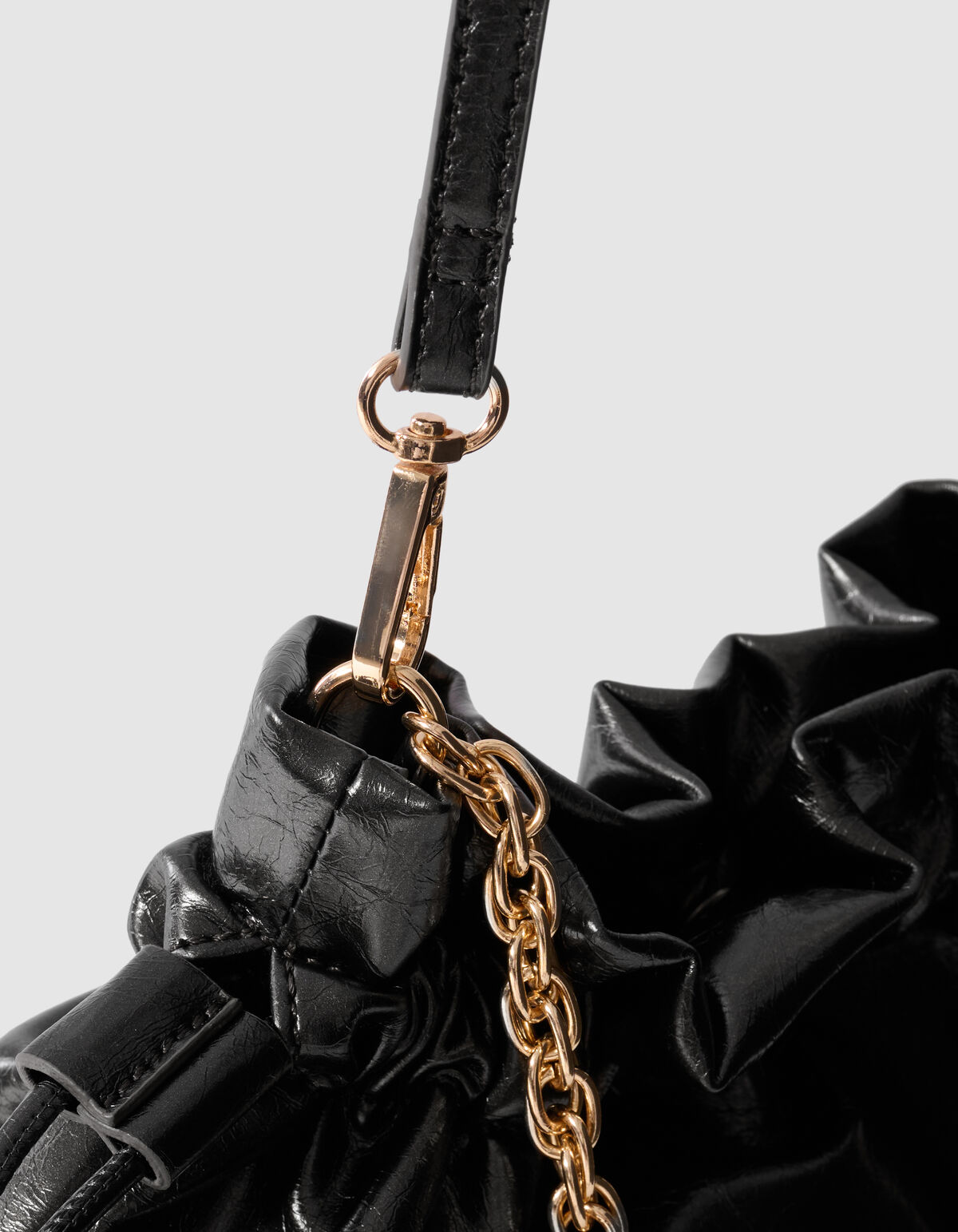 Shiny Chain Clutch Schwarz SHOEBY ACCESSOIRES