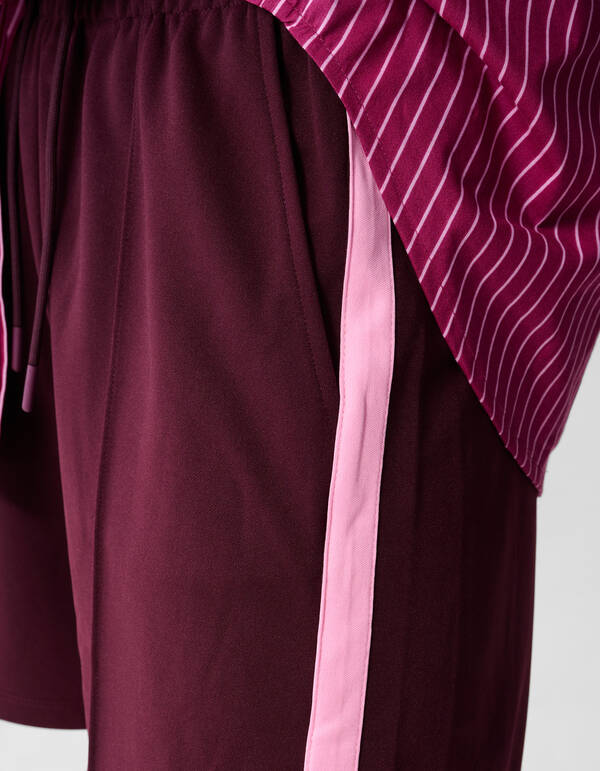 Sportliche Short Dunkelrot SHOEBY WOMEN