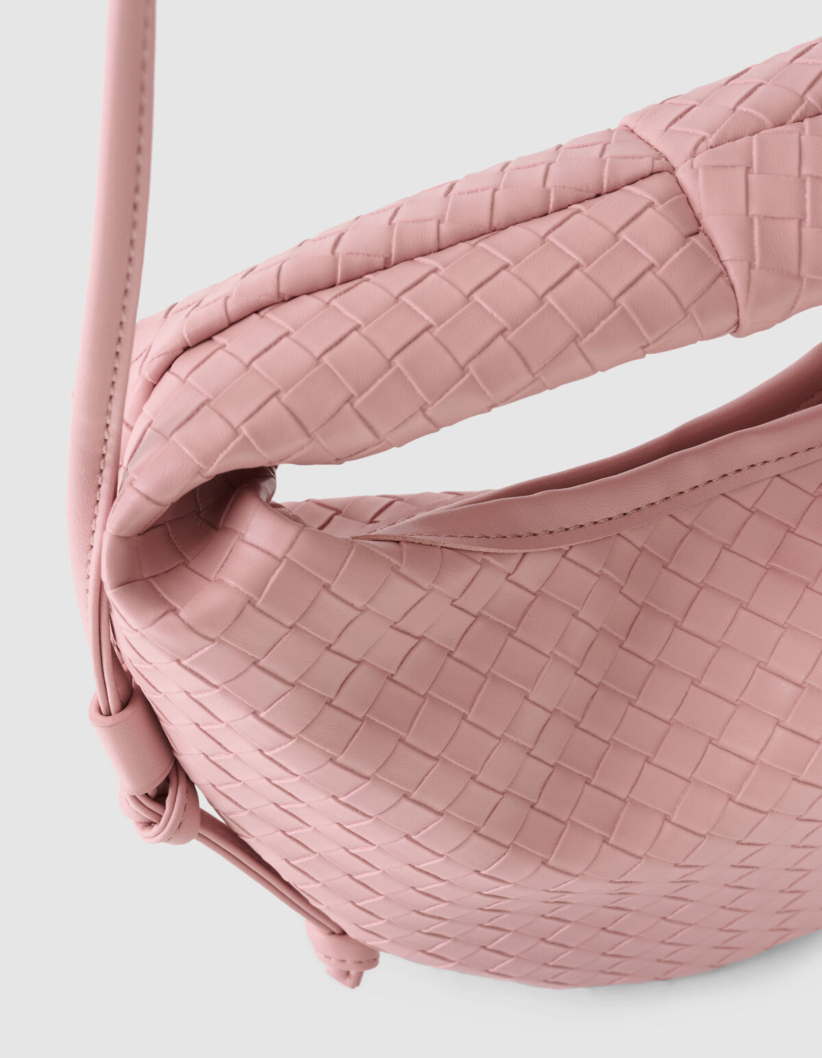 Kleine geflochtene Tasche Hellrosa SHOEBY ACCESSOIRES