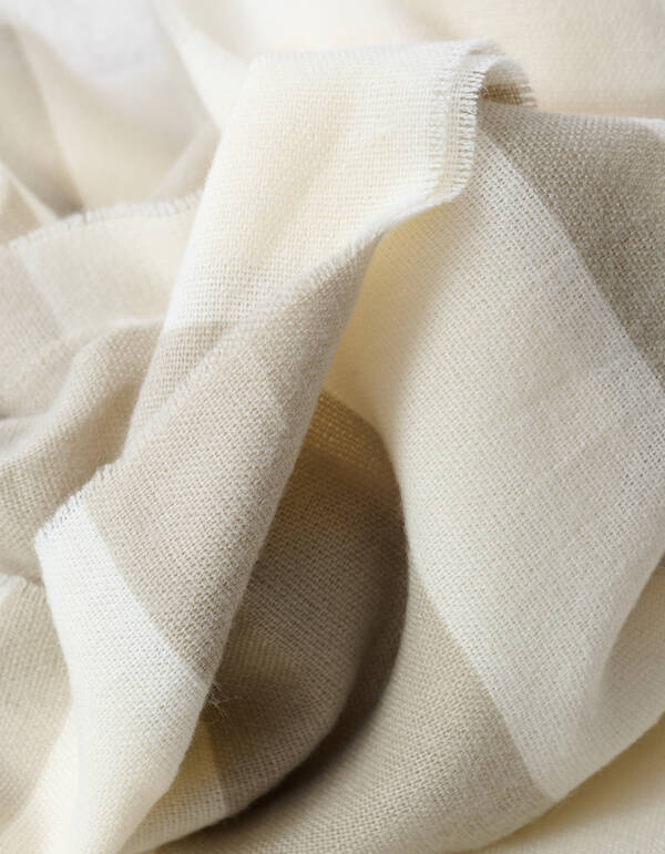 Text-Kunst Schal Gebrochen Wei&szlig; SHOEBY ACCESSOIRES