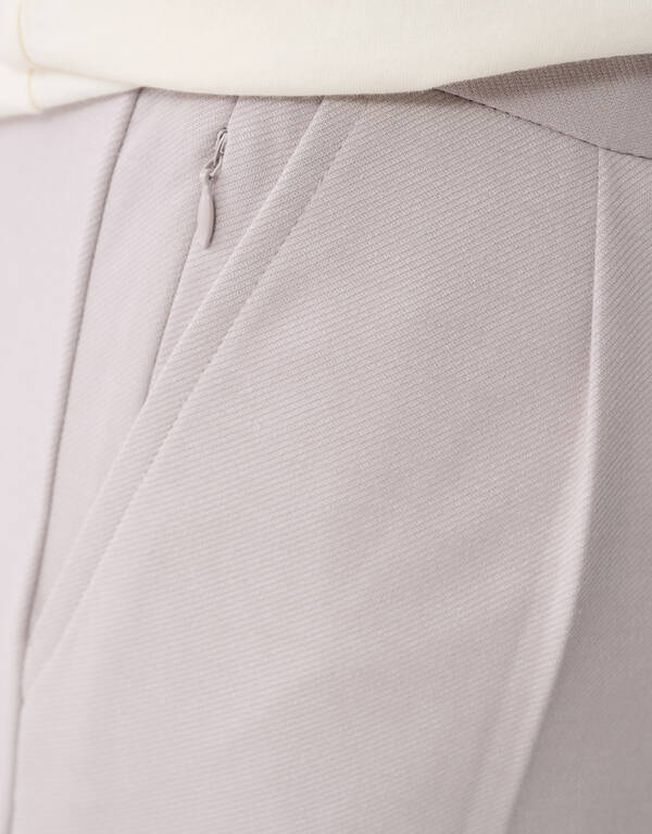 Spitz zulaufende Hose hellgrau SHOEBY MEN