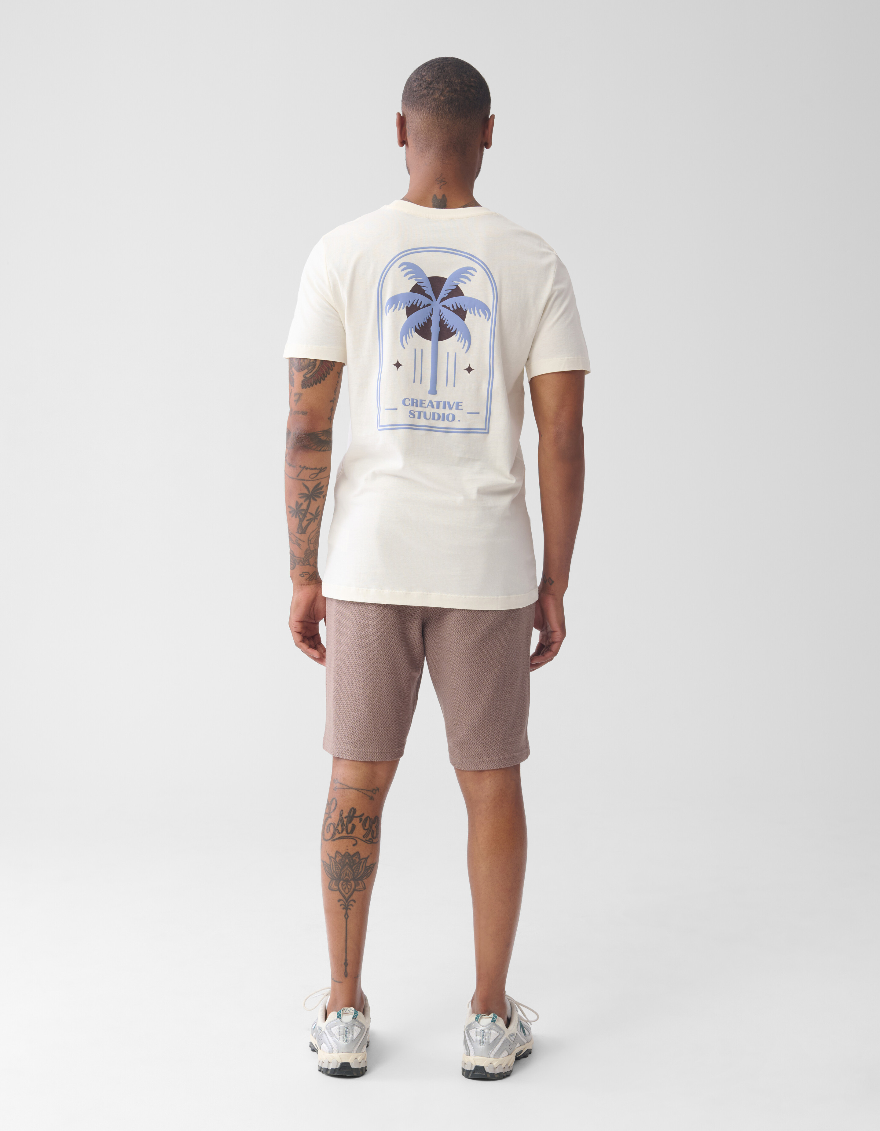Urban Artwork T-shirt Off White SHOEBY MEN