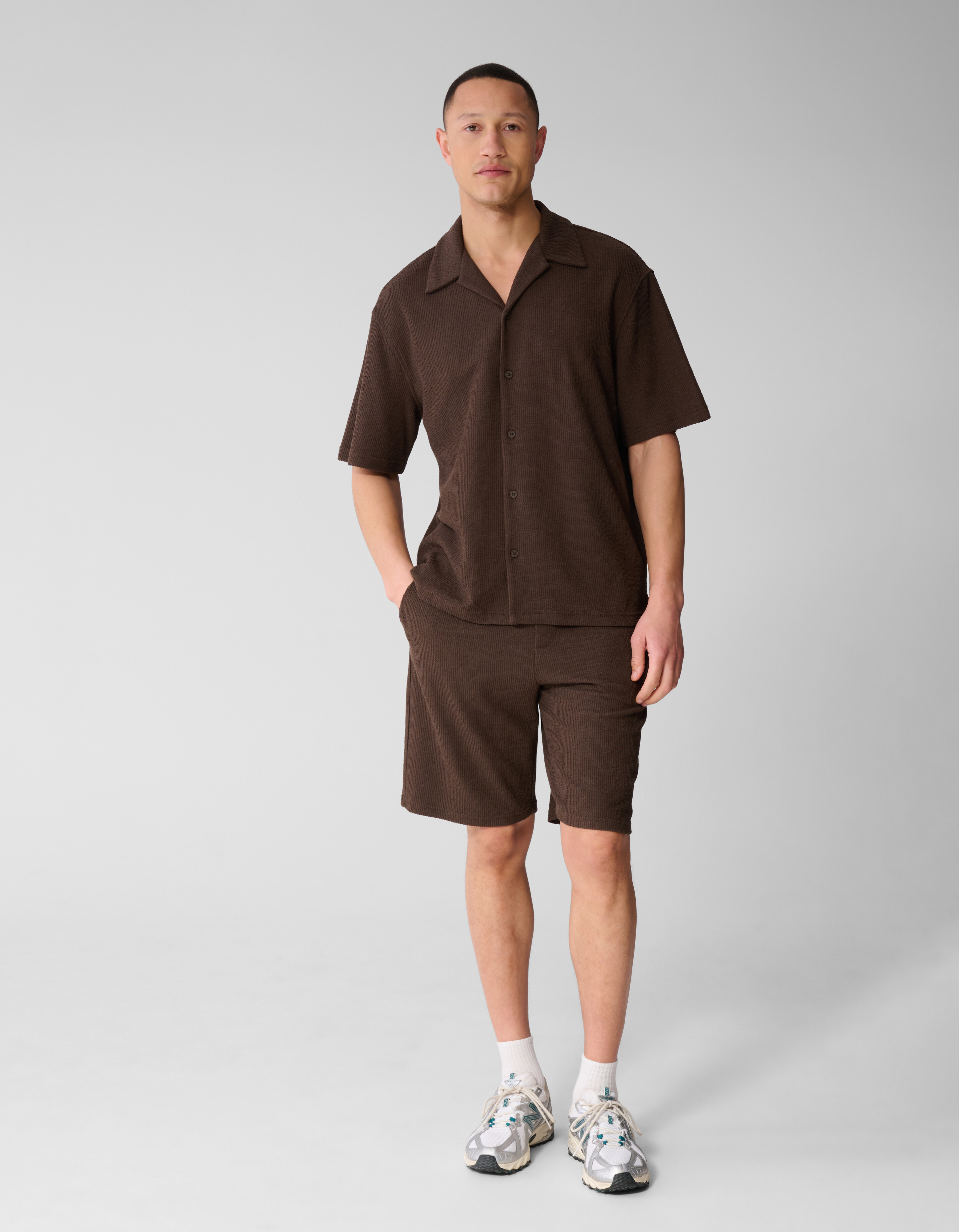 Rippen kurz dunkelbraun SHOEBY MEN