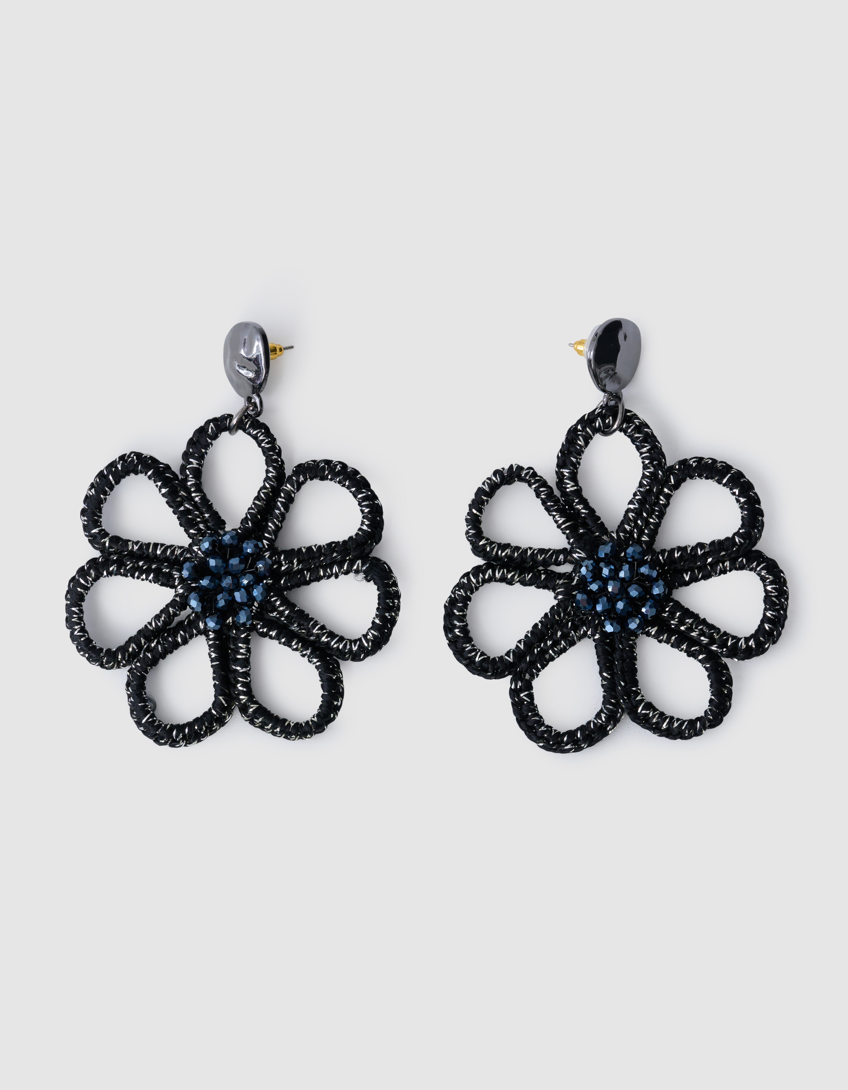 Perlenblumen-Ohrringe Schwarz SHOEBY ACCESSOIRES