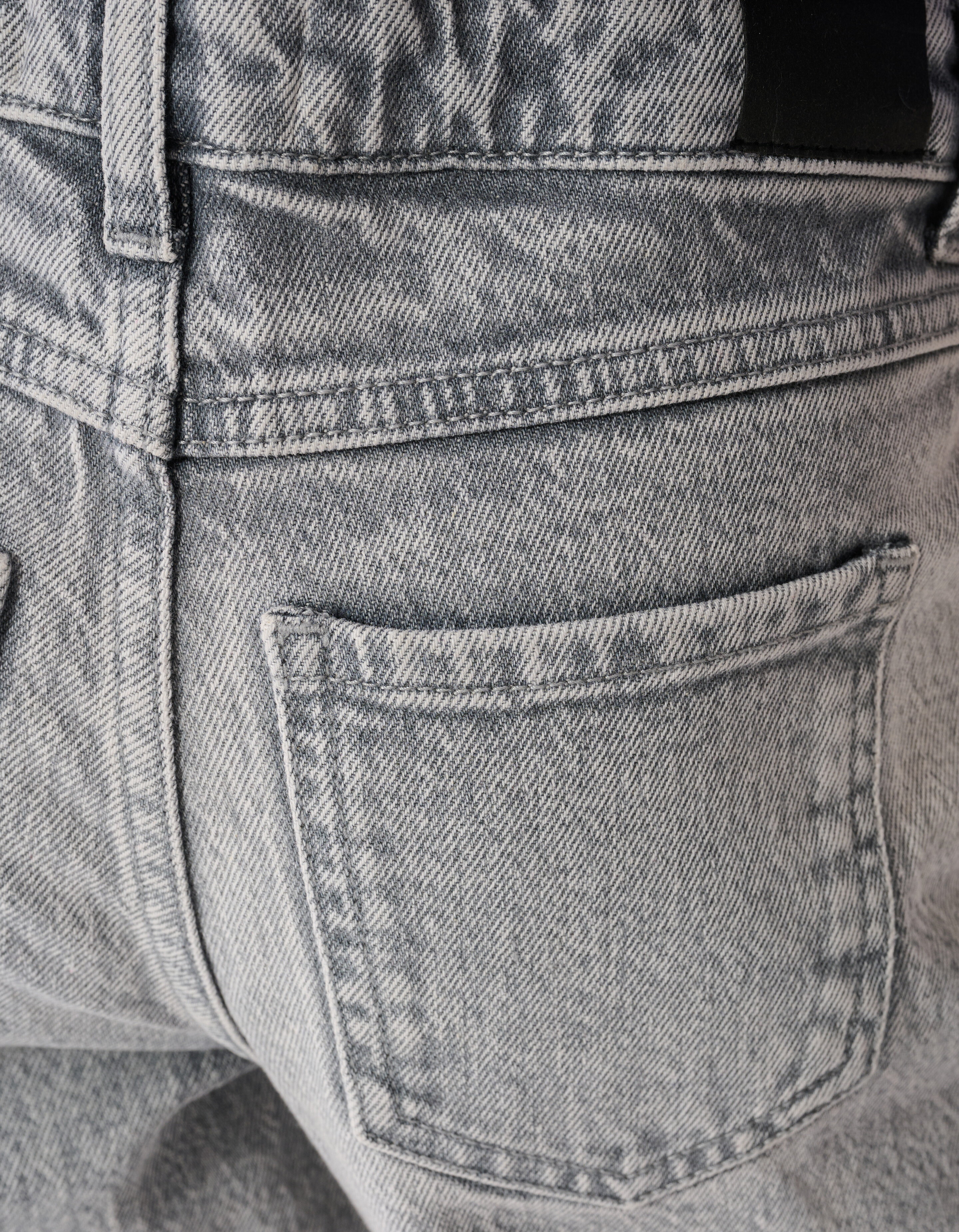 Weit geschnittene Jeans aus hellgrau SHOEBY GIRLS