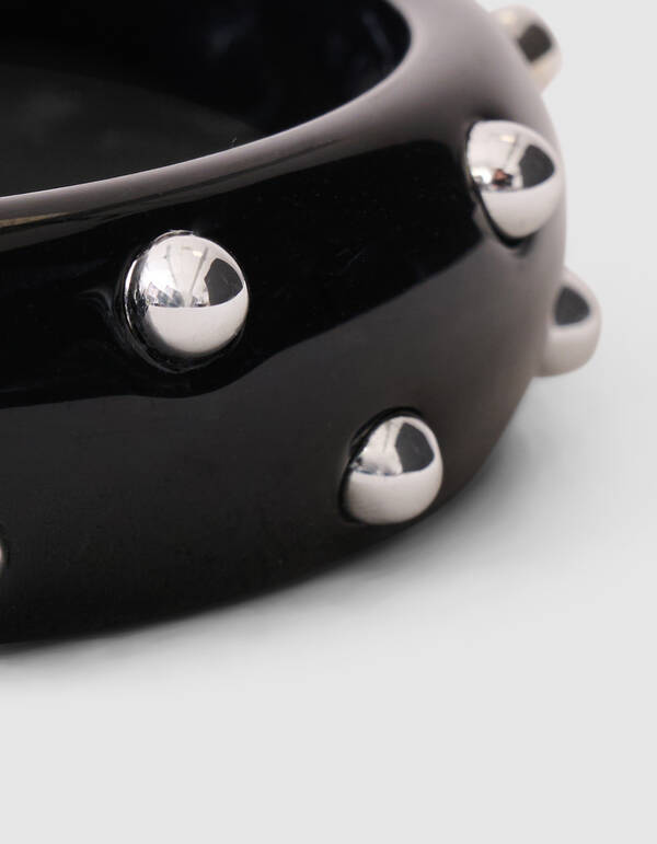 Gro&szlig;er Armreif mit Nieten Schwarz SHOEBY ACCESSOIRES
