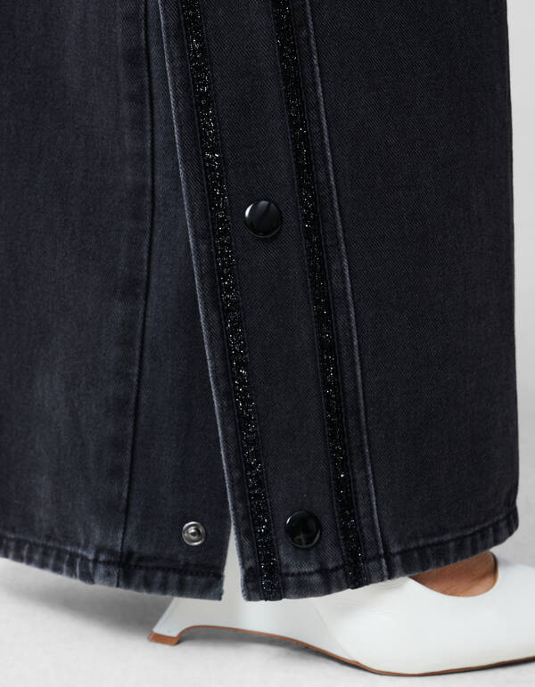 Tape Gerade Passform Denim Schwarz SHOEBY WOMEN