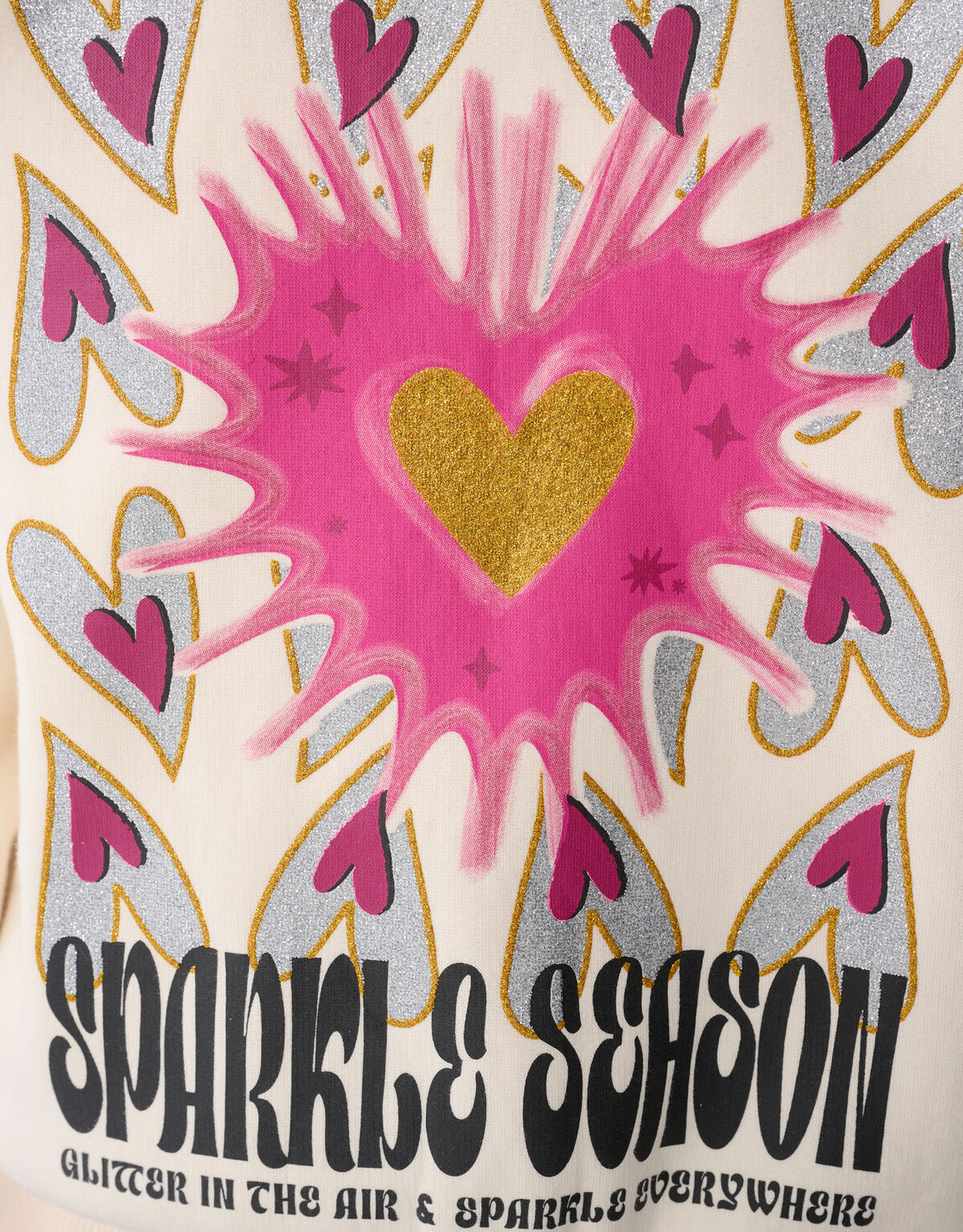 Pullover mit glitzerndem Artwork in Off White SHOEBY GIRLS