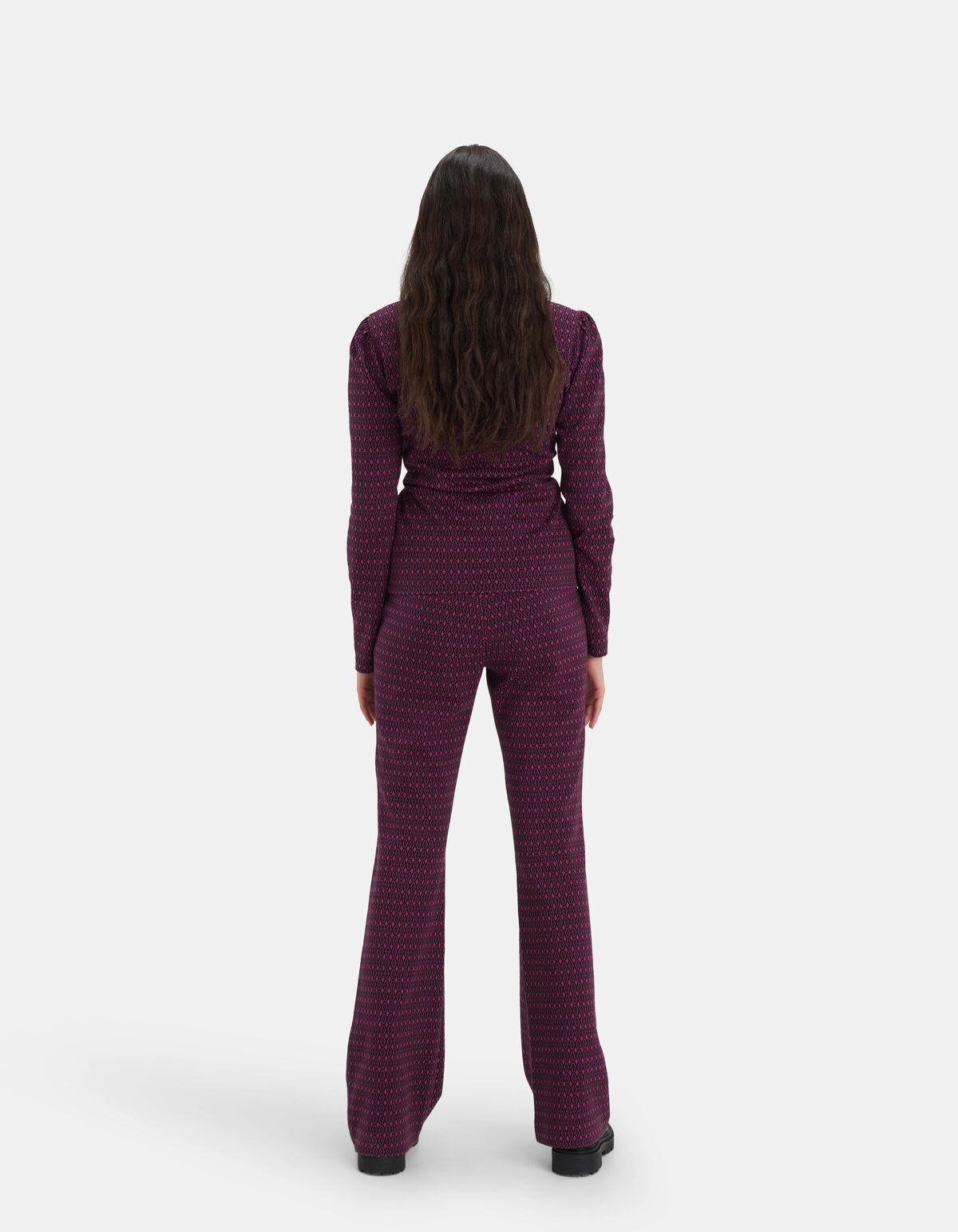Top mit grafischem Druck Violett EKSEPT