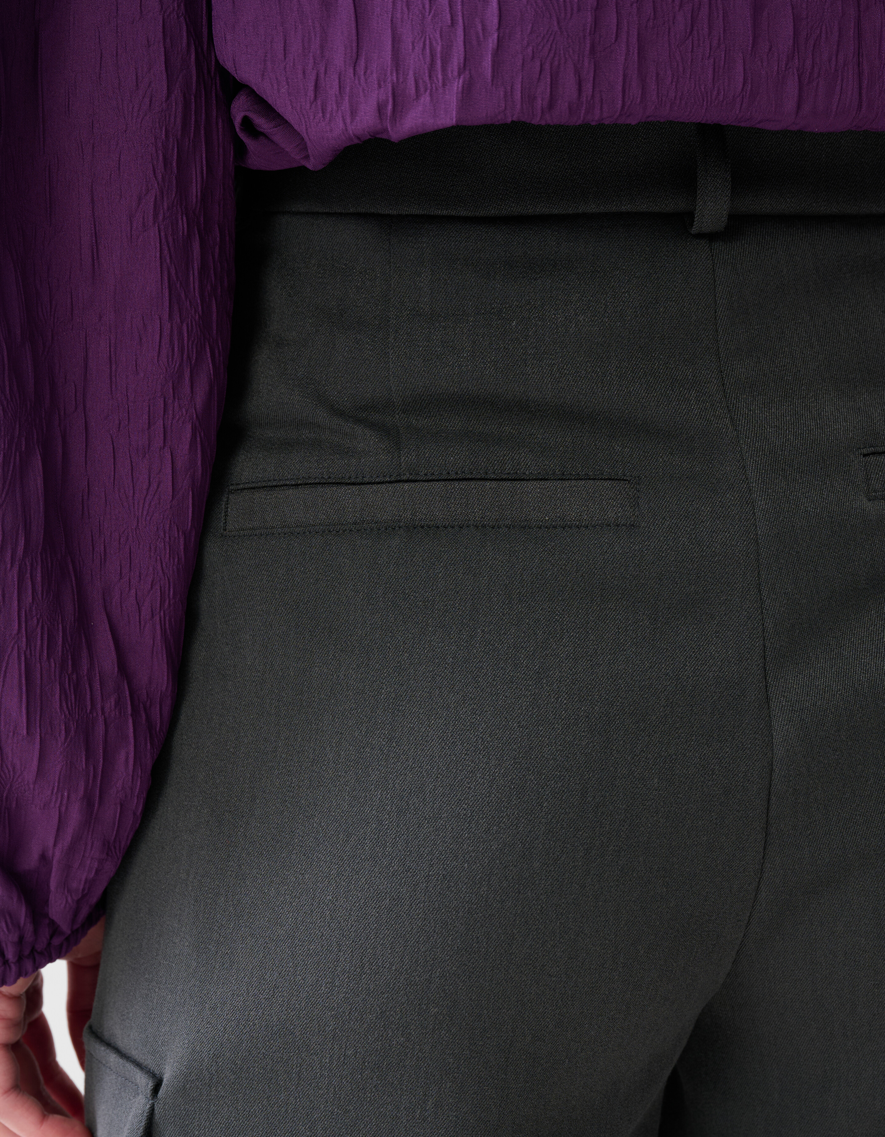 Cargo-Hose mit weitem Bein und Passform Dunkelgrau SHOEBY WOMEN